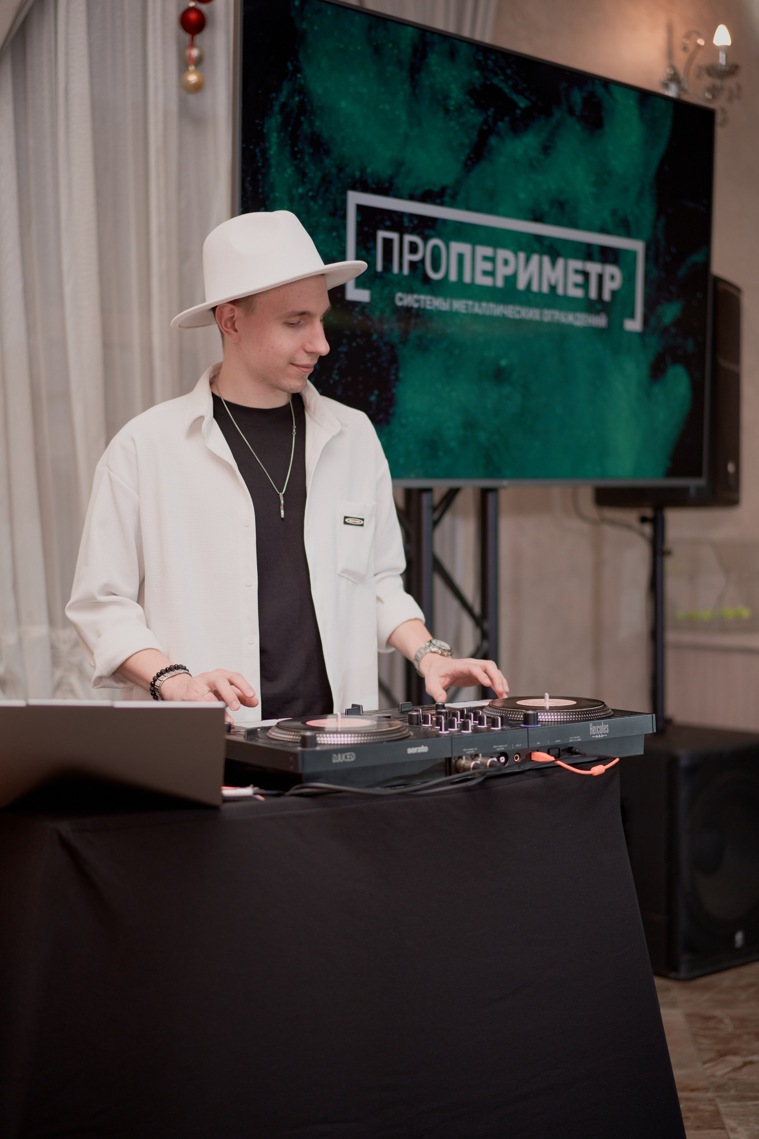 ПРОПЕРИМЕТР. Чумаков Алексей Фотограф|Видеограф свадебные, индивидуальные, семейные, репортаж