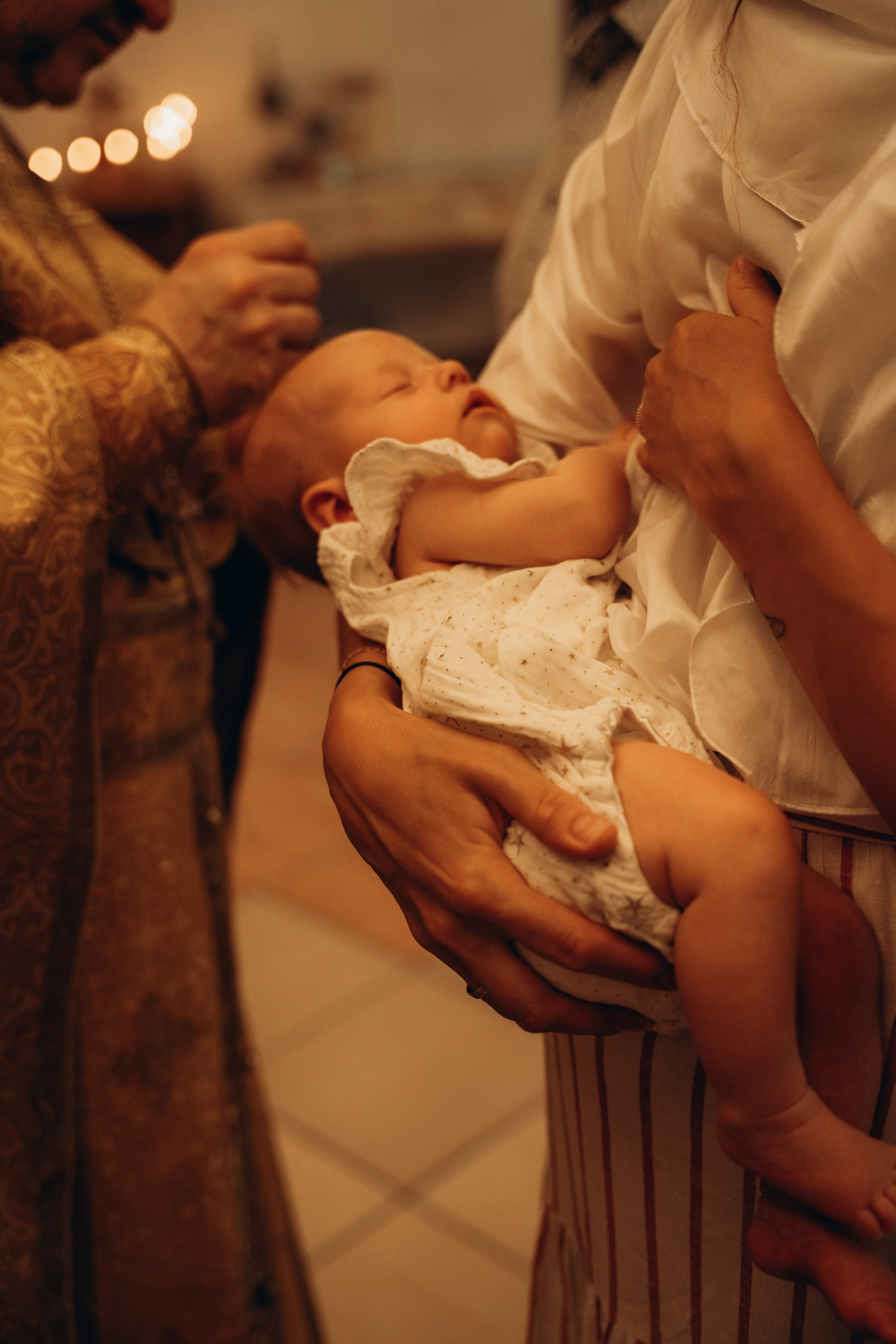 Крещении Есении. Фотограф Мария Миллс | Минск