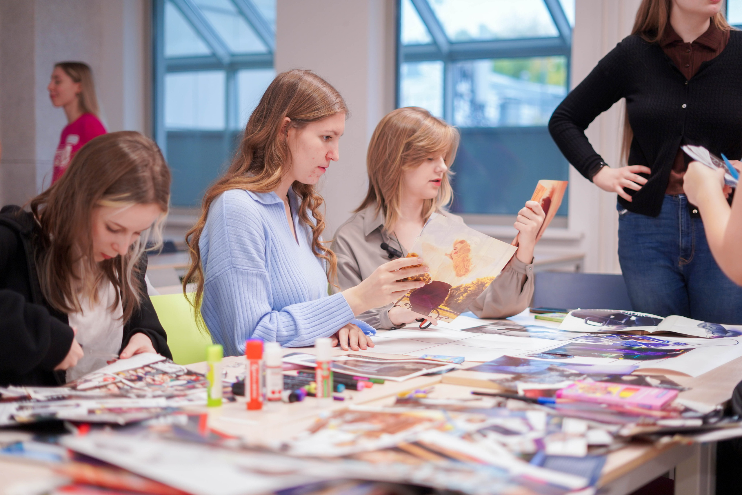 Школа Коммуникаций 2022-2023. 2024 год. Первая половина