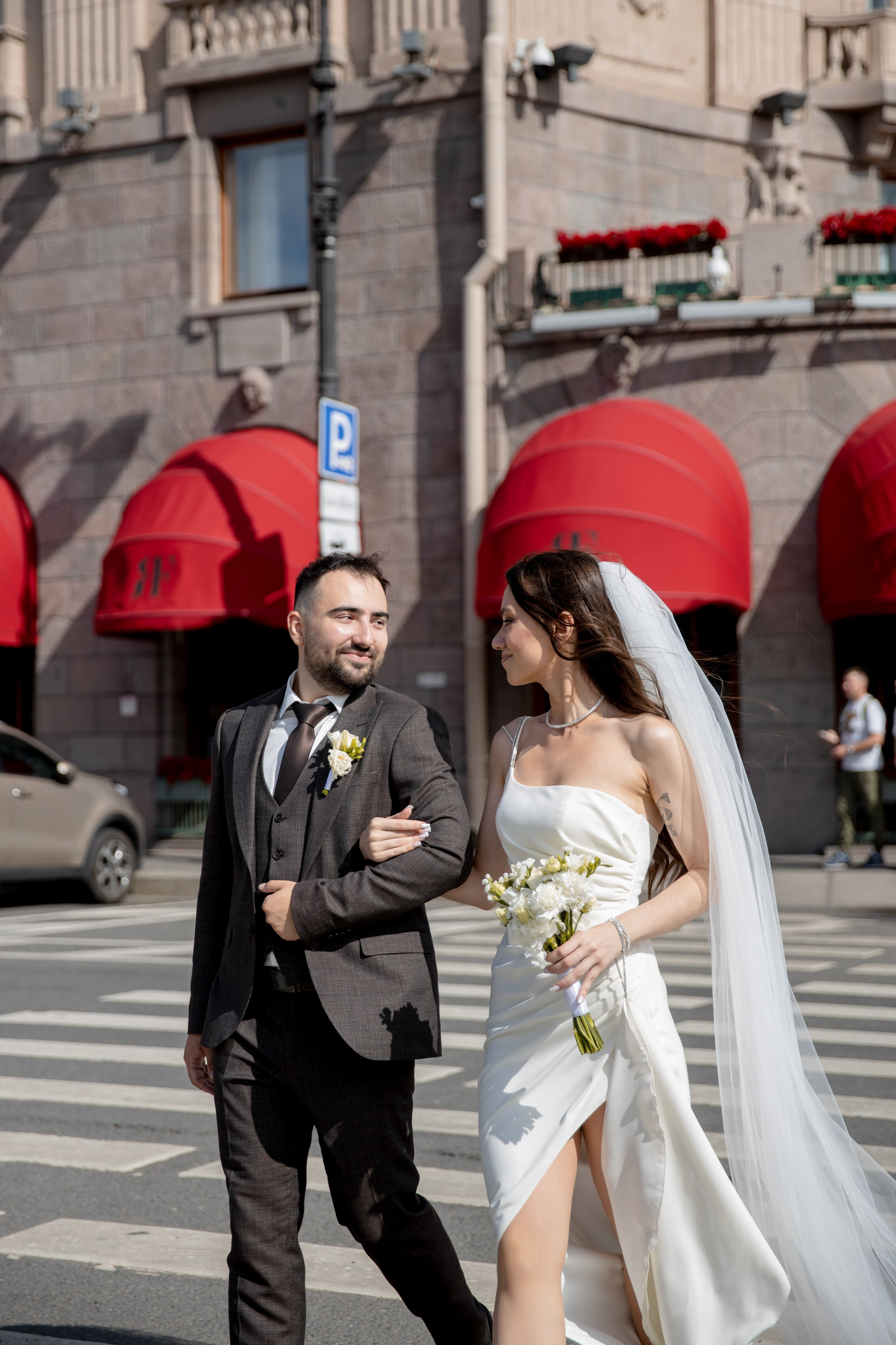 Анна и Александр / Прогулка + ЗАГС. Свадебный и семейный фотограф в Москве Диана Левченко
