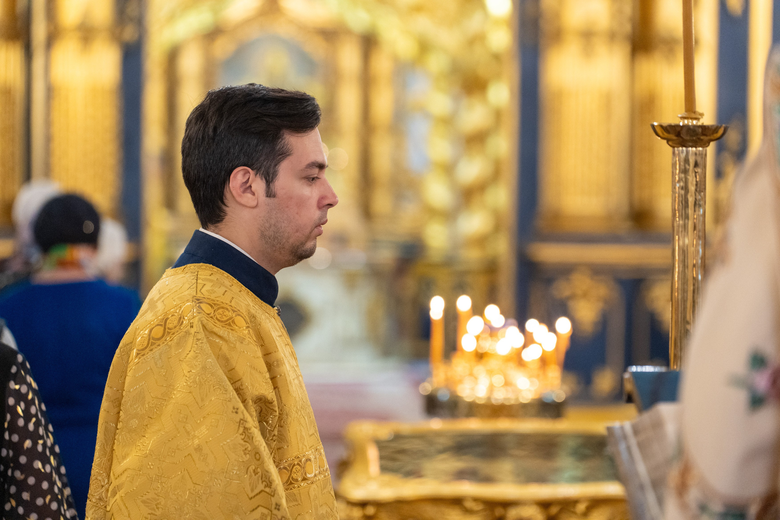 Неделя 20-я по Пятидесятнице. Память святых отцов VII Вселенского Собора. Иверской иконы Божией Матери. НИКОЛО-БОГОЯВЛЕНСКИЙ МОРСКОЙ СОБОР