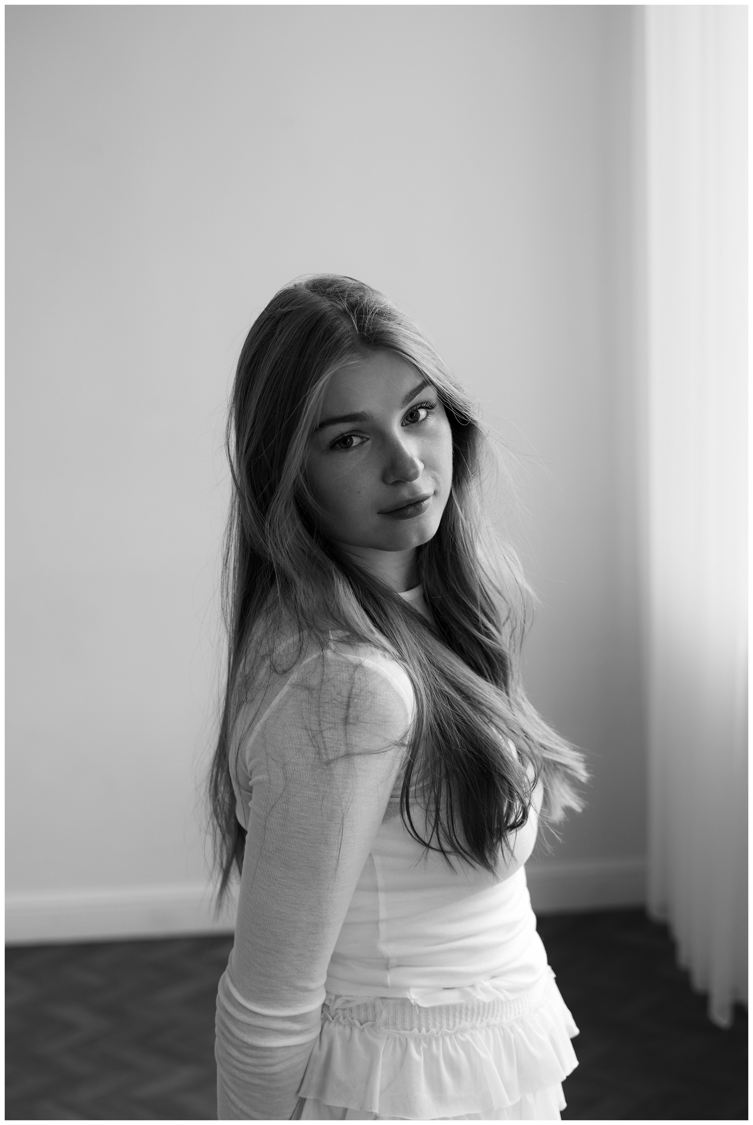 Валерия. Портретный фотограф в Орле. Готовые фото за 3 дня! Помощь в позировании. Советы по организации