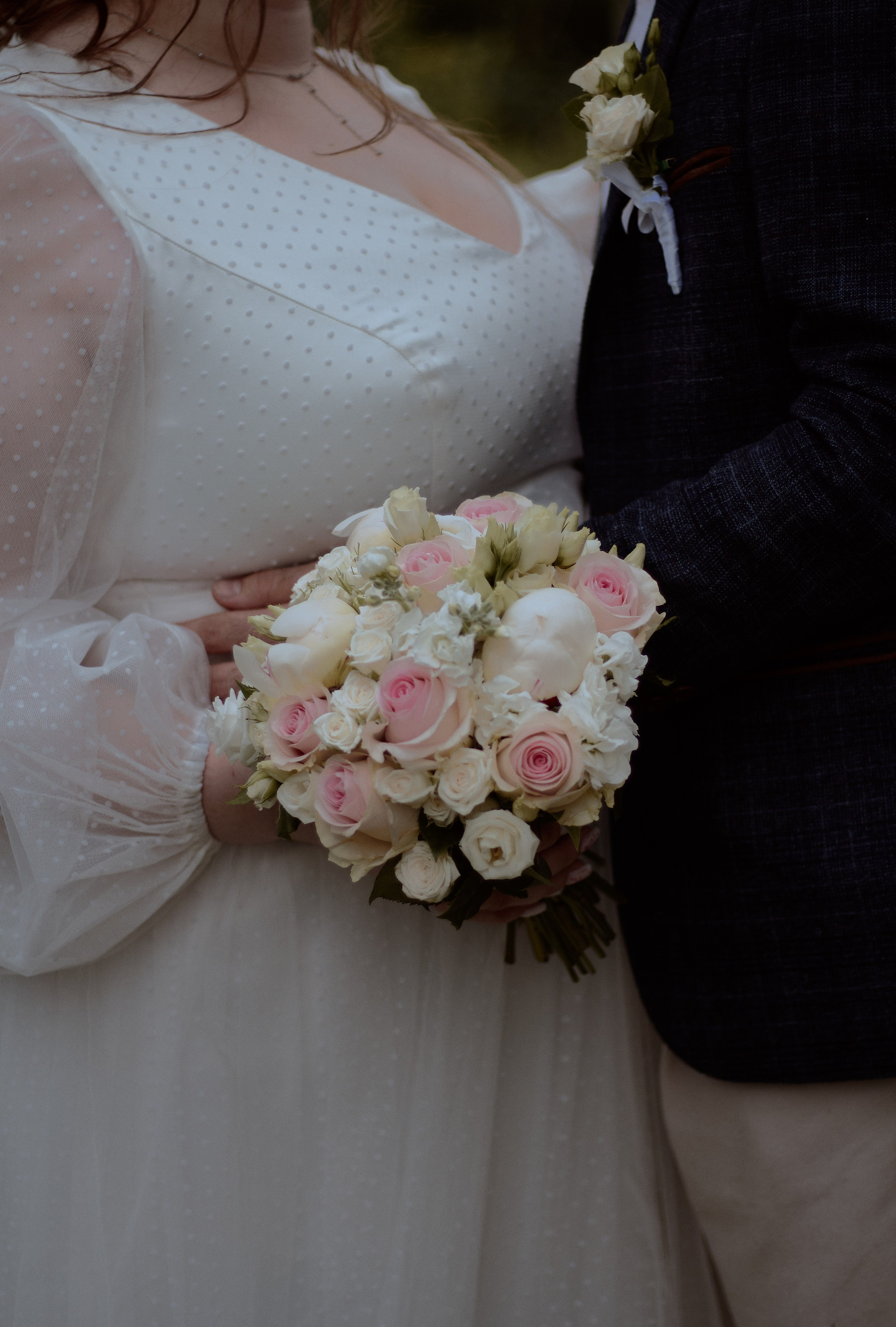 Виктория и Даниэль. Владимирский храм. Фотограф лавстори Москва/МО Приятелева Ангелина