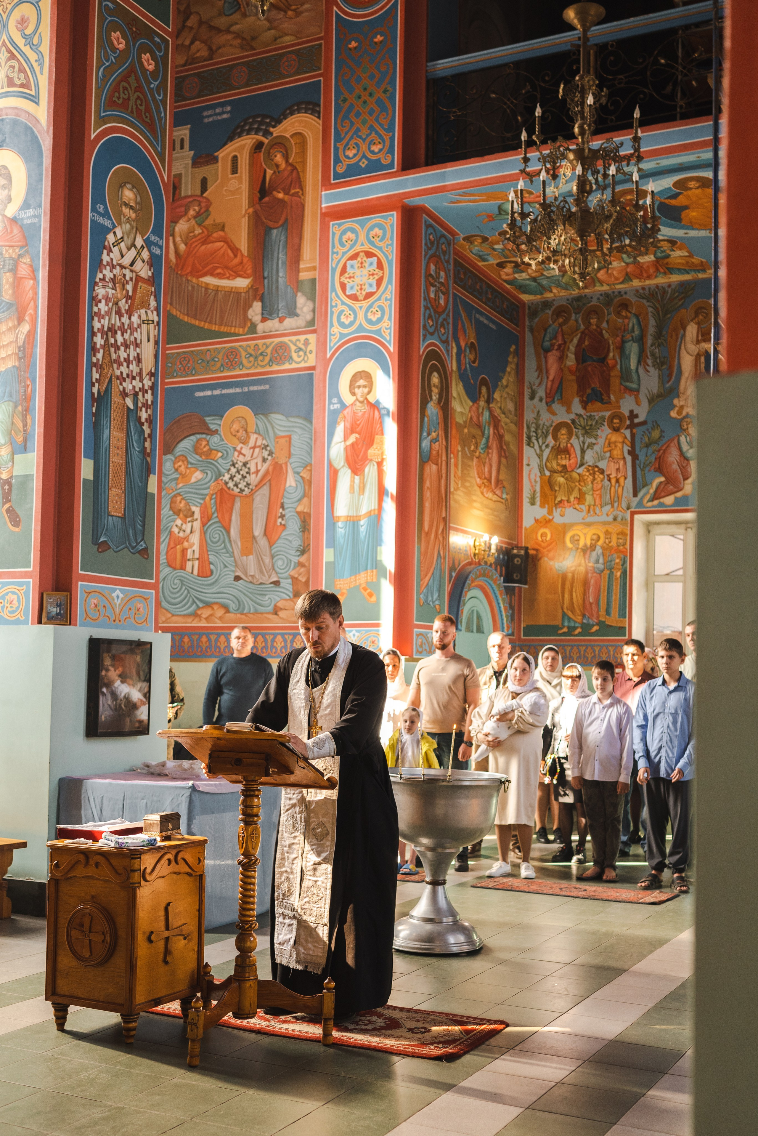 Фотосъемка крещения в Каменске-Шахтинском и Ростове. Фотограф в Каменске-Шахтинском Ольга Сагал