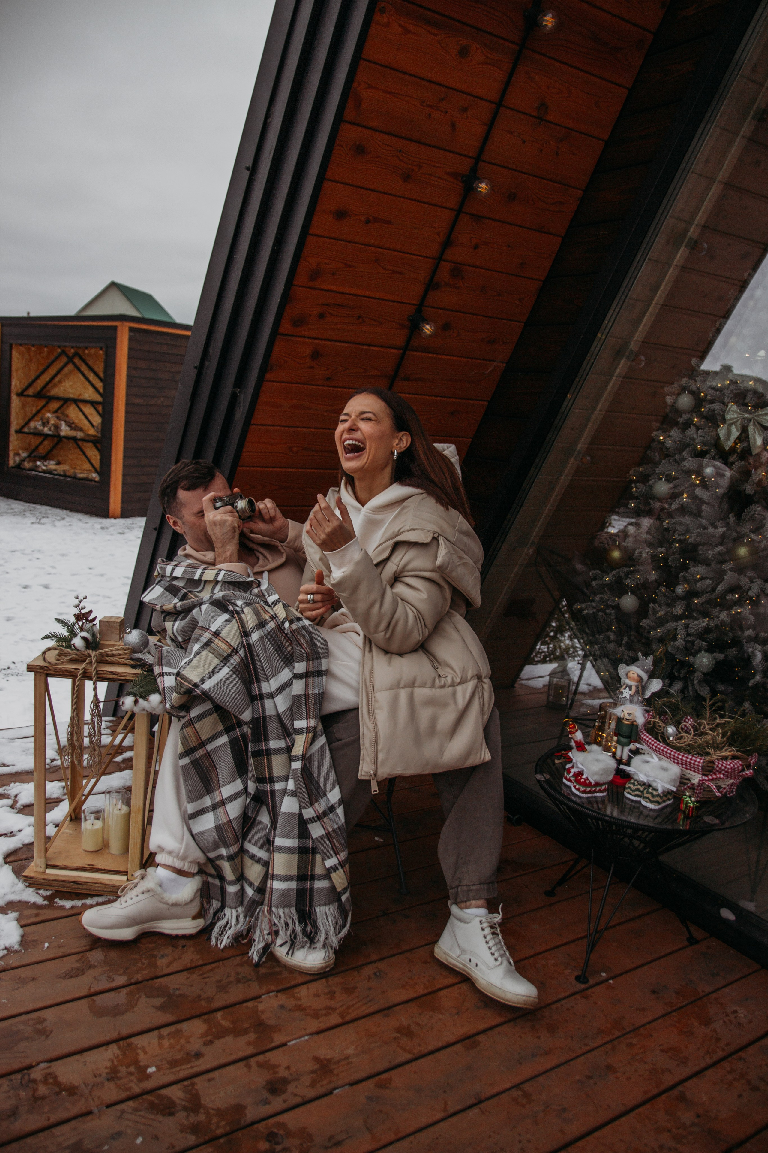 Новогодняя съемка в домике, для семьи Вероники. Венера Гайн. Репортажный фотограф  Тюмень. Обучение фотографии с 0