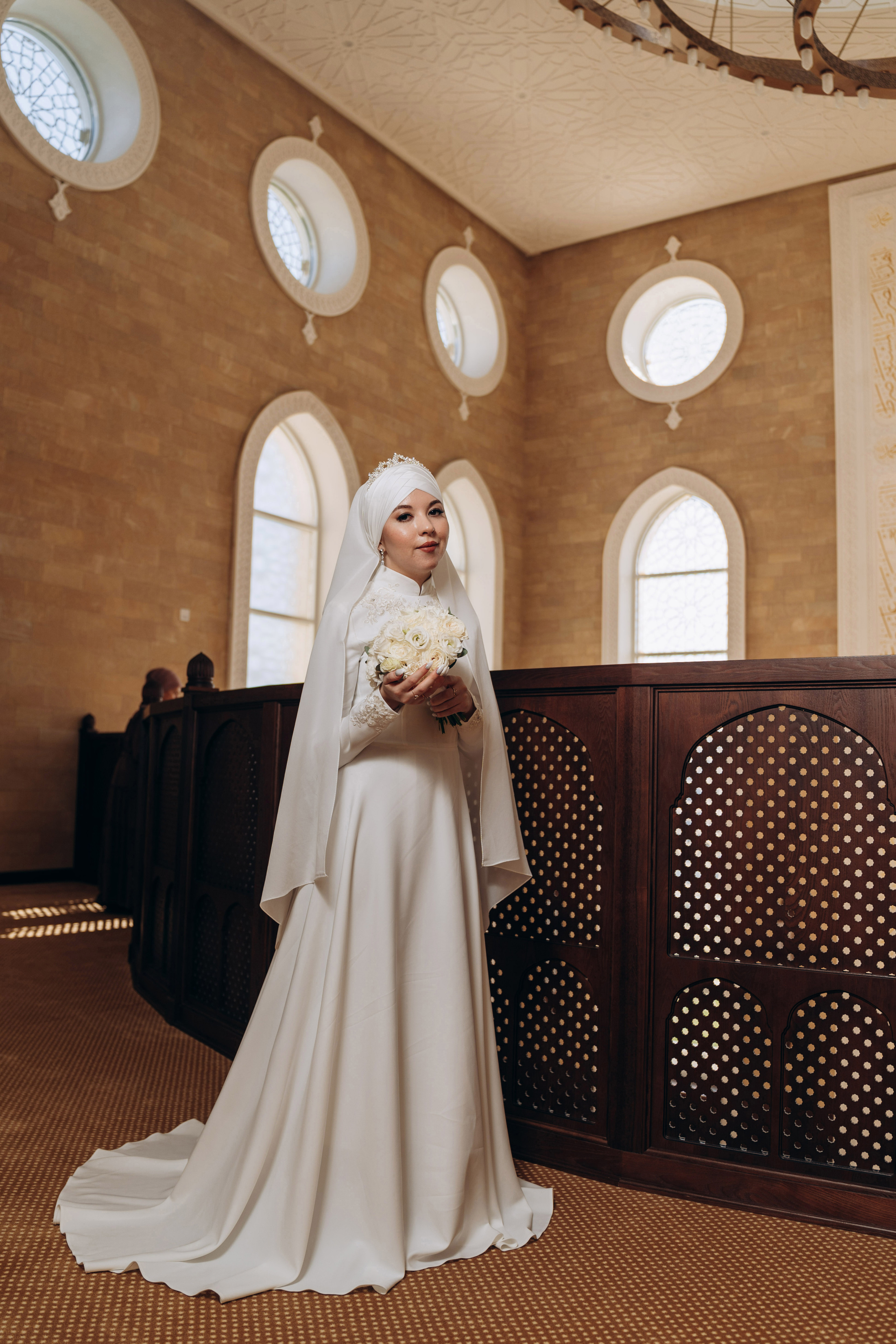 никах в мечети Ахмадзаки,  фотосессия в мечети Ахмадзаки, фотограф на никах Казань Ranas4you, образ невесты на никах, завязывание платка Казань, платье на никах Казань, фотограф на мусульманские свадьбы Ranas4you