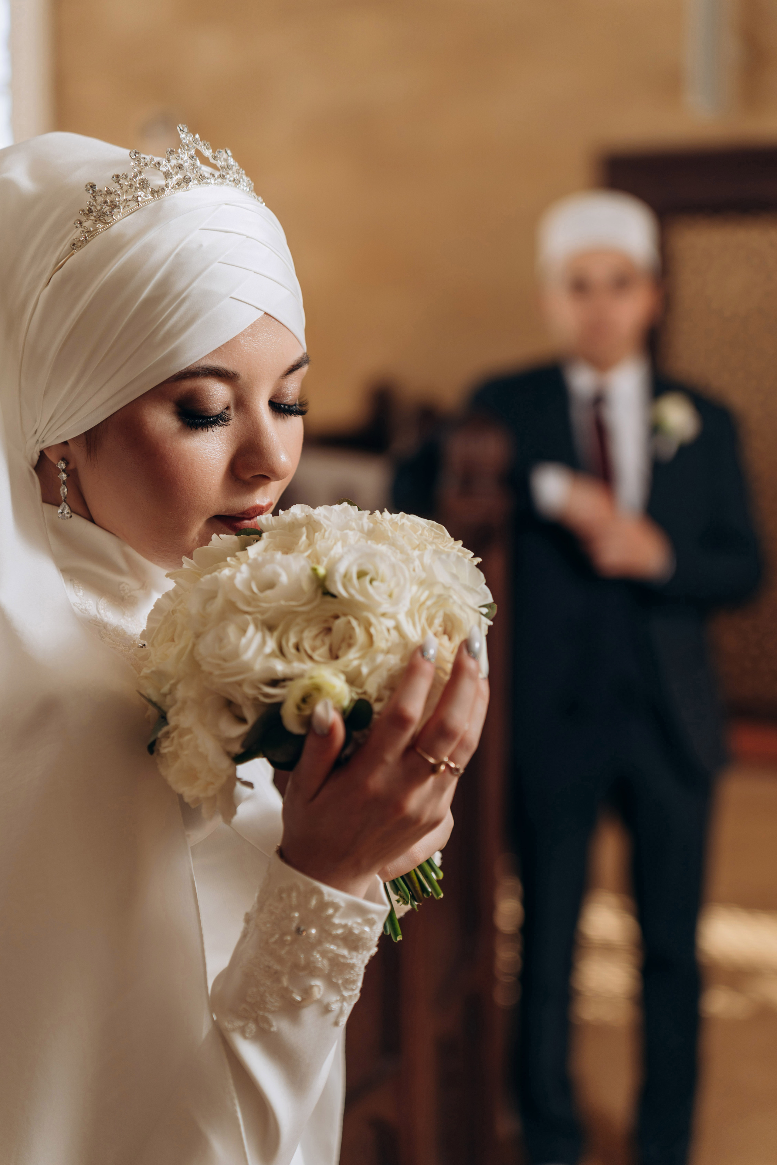 никах в мечети Ахмадзаки,  фотосессия в мечети Ахмадзаки, фотограф на никах Казань Ranas4you, образ невесты на никах, завязывание платка Казань, платье на никах Казань, фотограф на мусульманские свадьбы Ranas4you