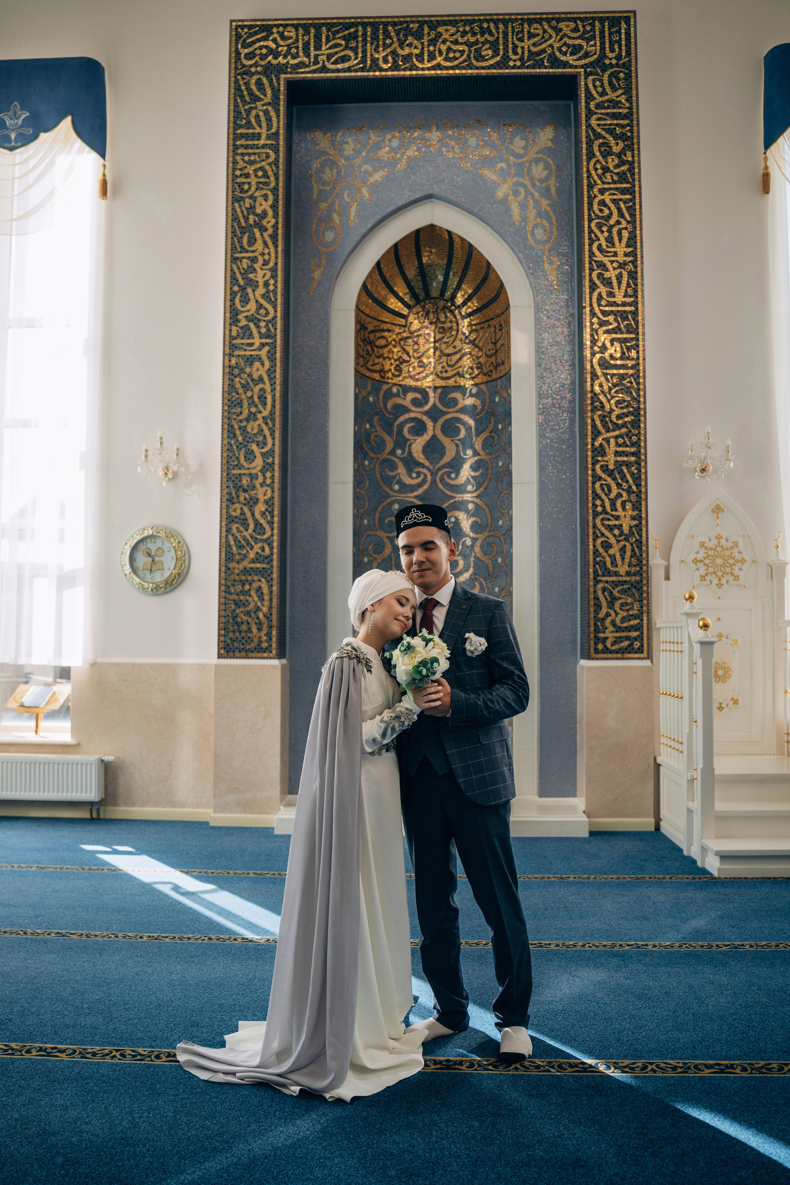 никах в мечети Иман Нуры, фотосессия в мечети Иман Нуры, фотограф на никах в Казани Ranas4you, образ невесты на никах, завязывание платка Казань, платье на никах Казань