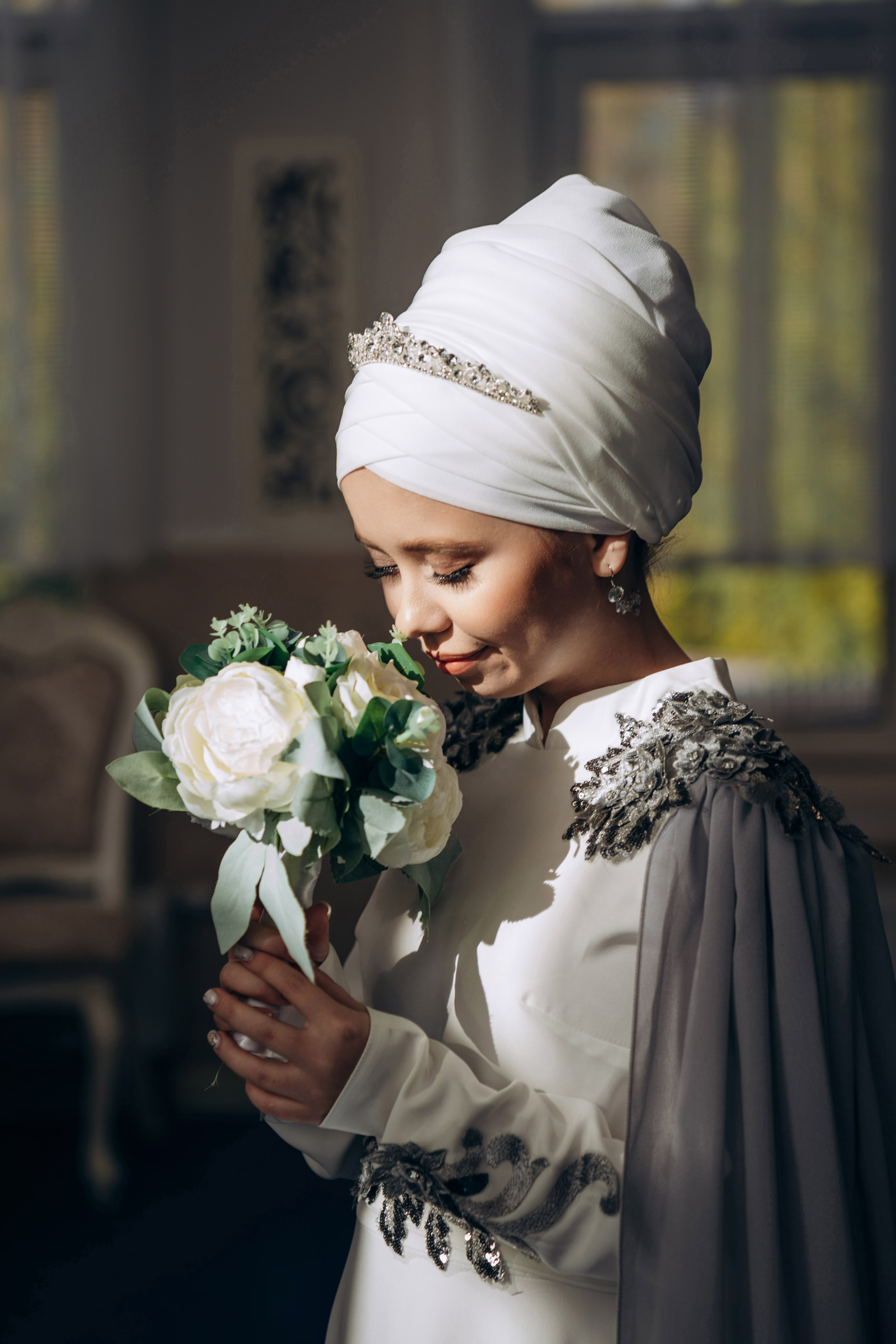 никах в мечети Иман Нуры, фотосессия в мечети Иман Нуры, фотограф на никах в Казани Ranas4you, образ невесты на никах, завязывание платка Казань, платье на никах Казань