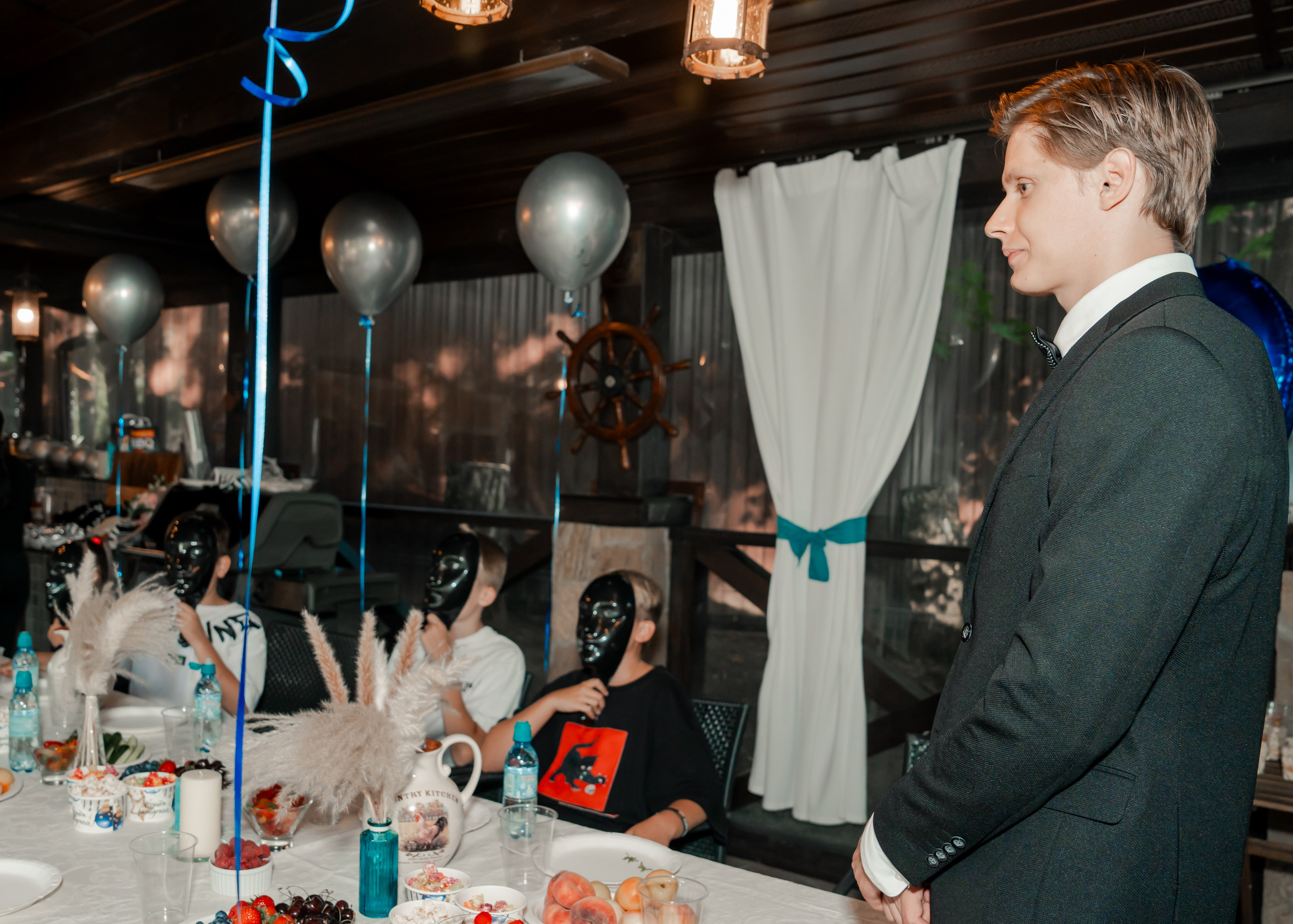 Настольные игры в Мафию. Крамер Юлиана детский и семейный фотограф