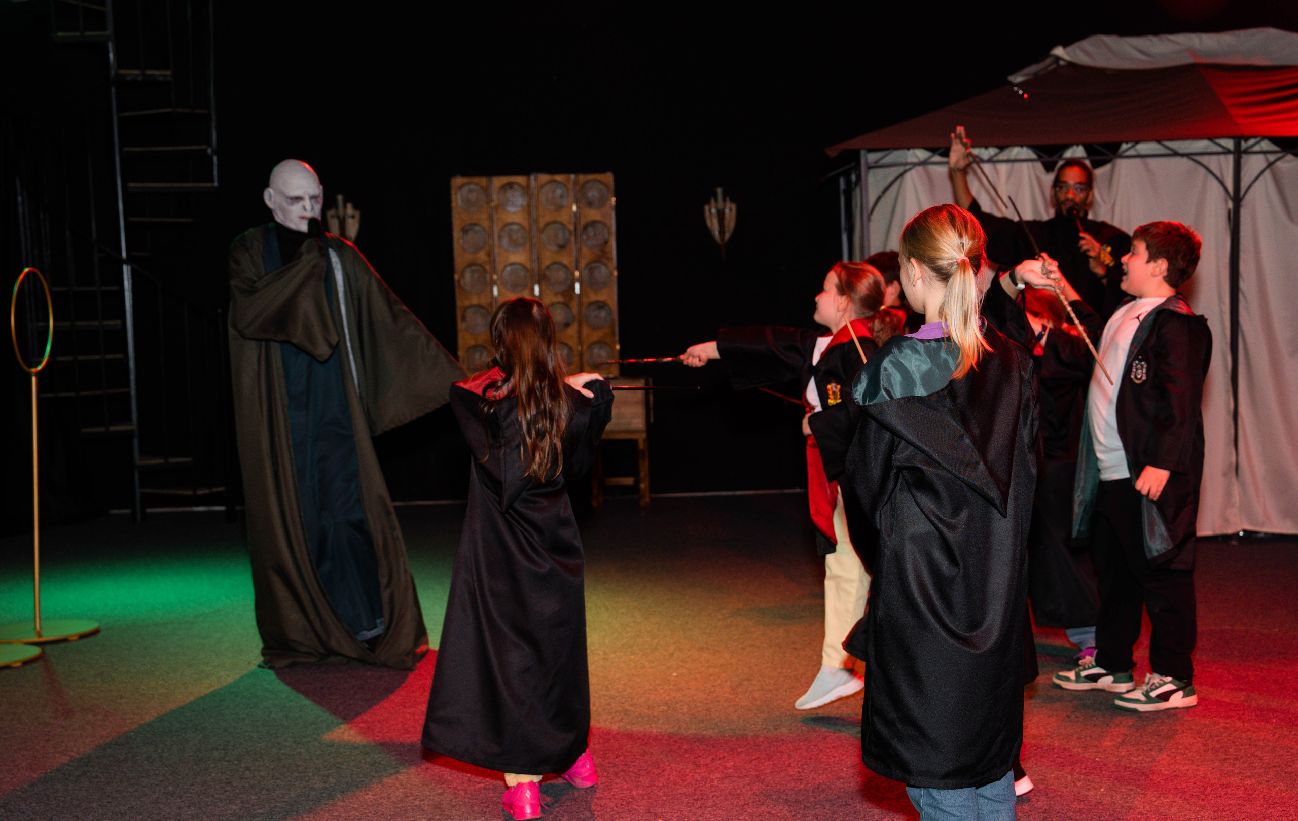 В гостях у Гарри Поттера. Крамер Юлиана детский и семейный фотограф