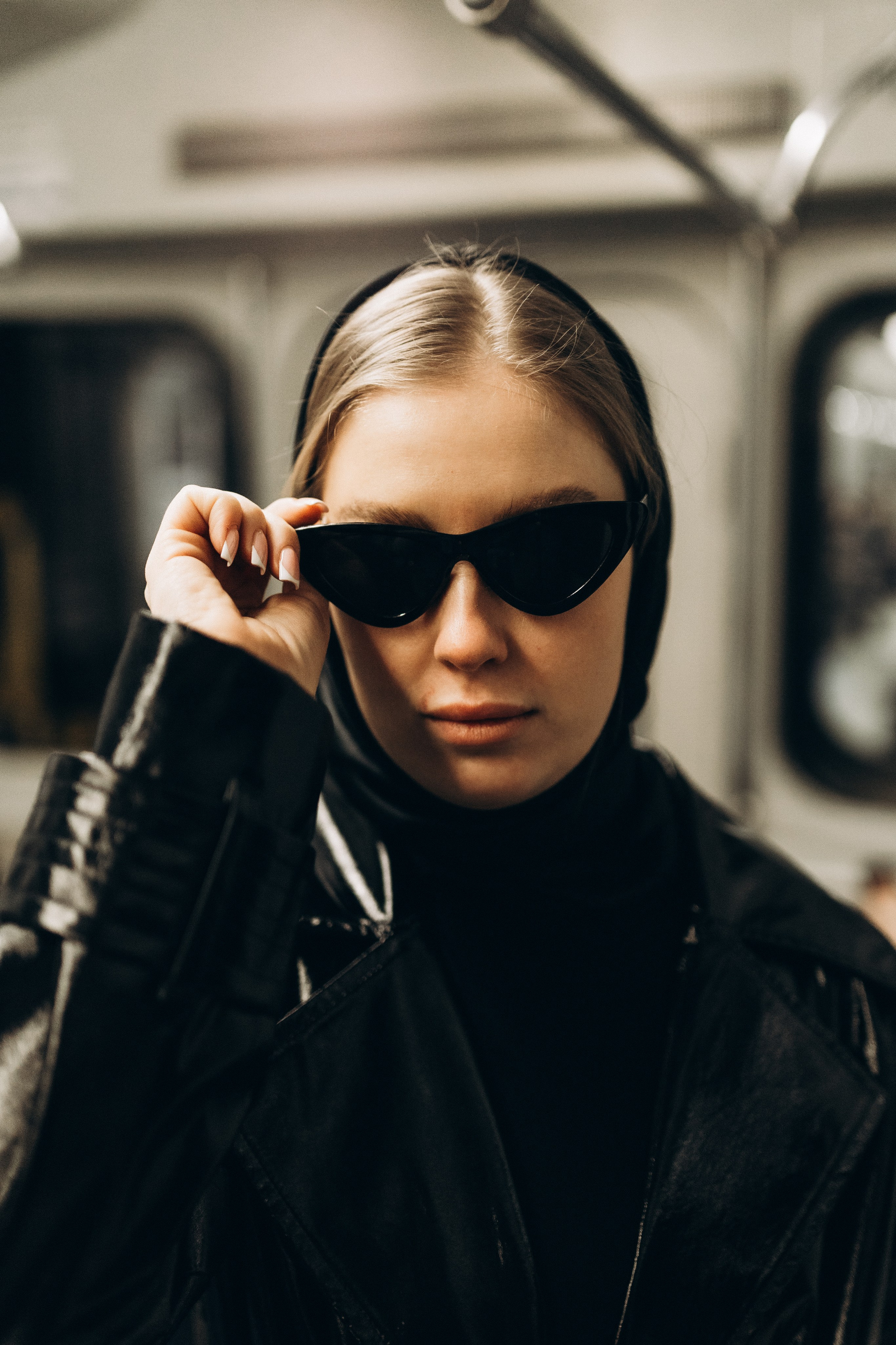 Наташа и парковка. Фотограф Артем Бросов в Санкт-Петербурге и Дубае