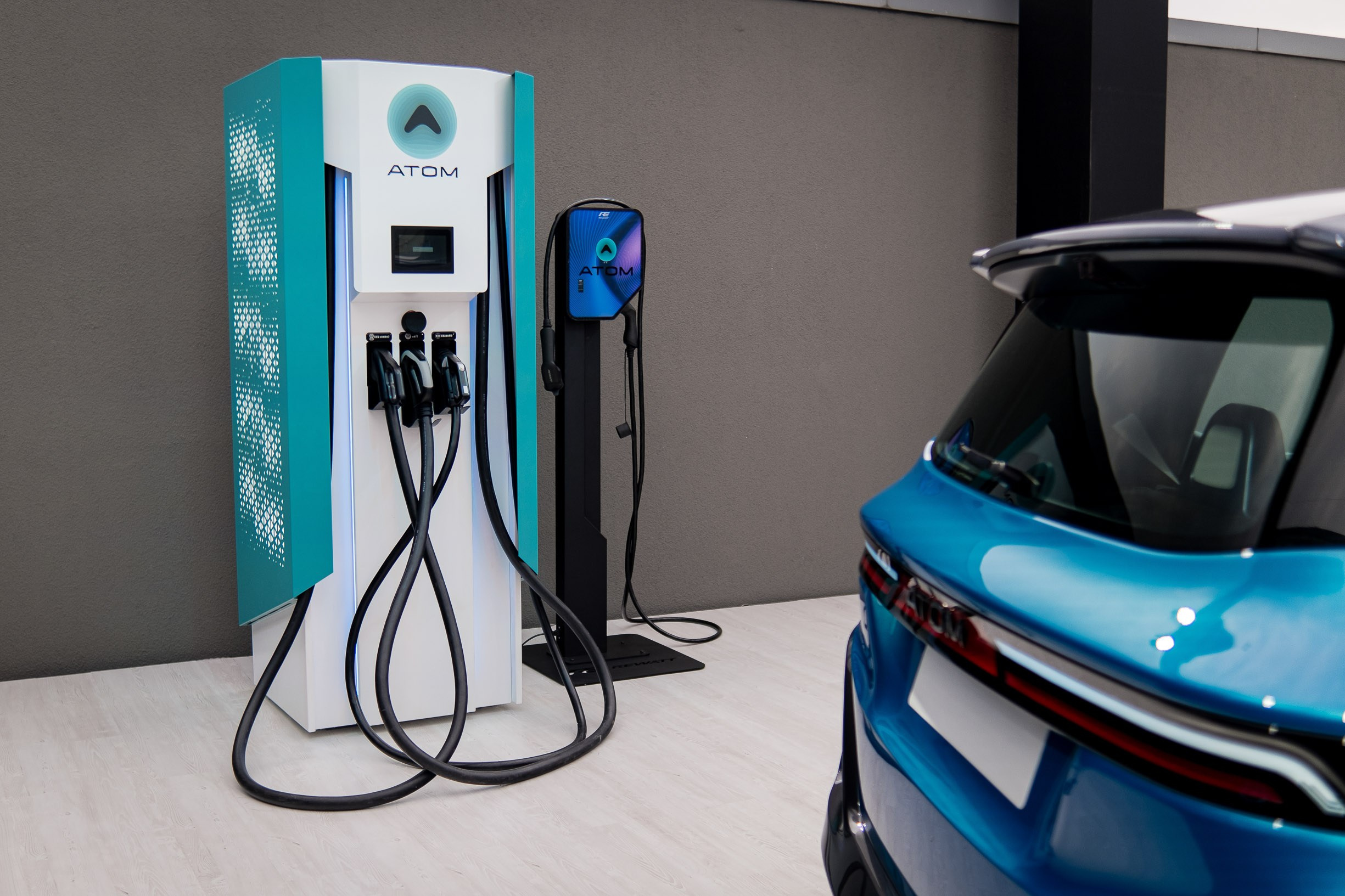 ATOM. Премьера Российского электромобиля. Репортажный фотограф Денис Тихомиров. Москва