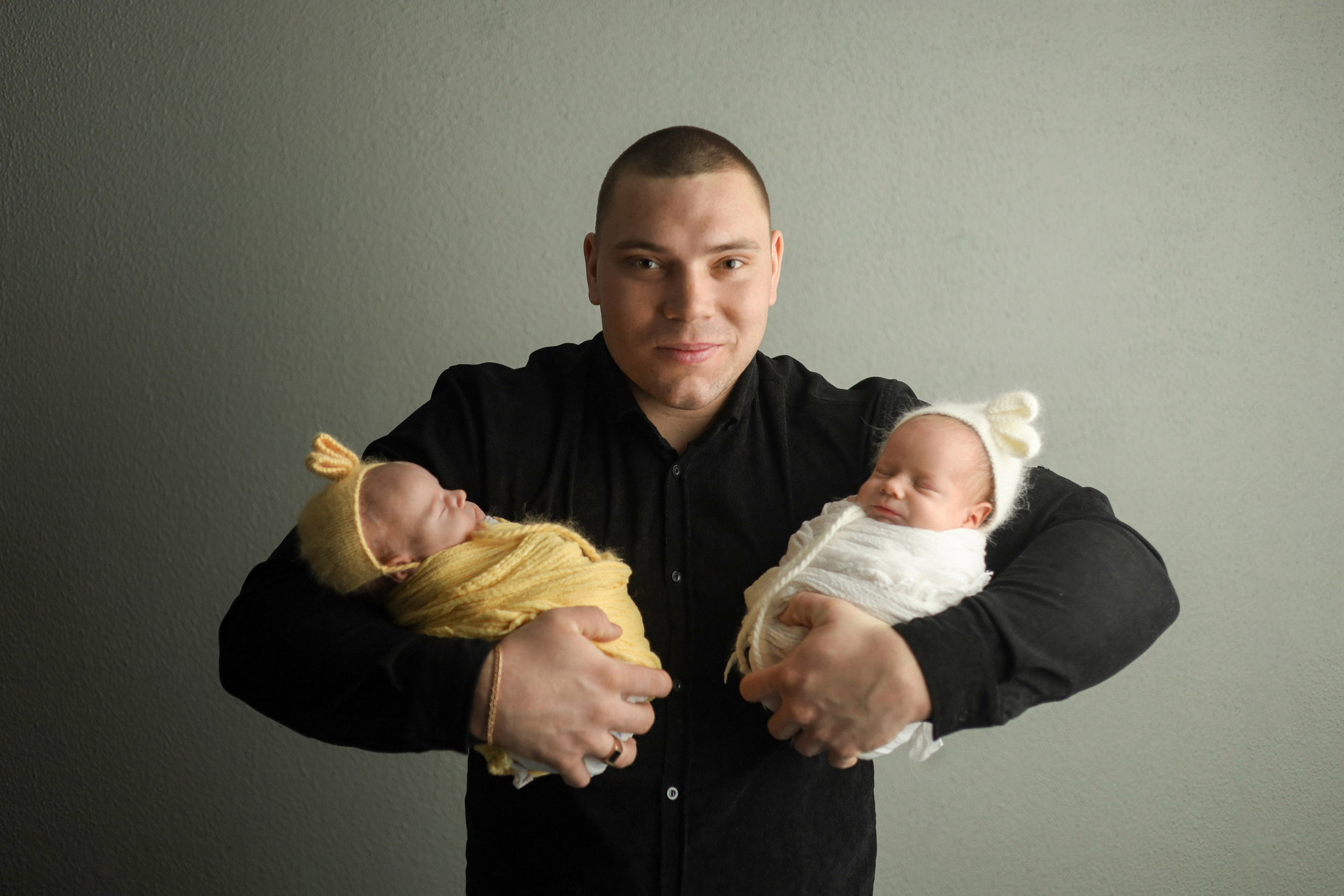 Двойни. Фотограф новорожденных Саратов