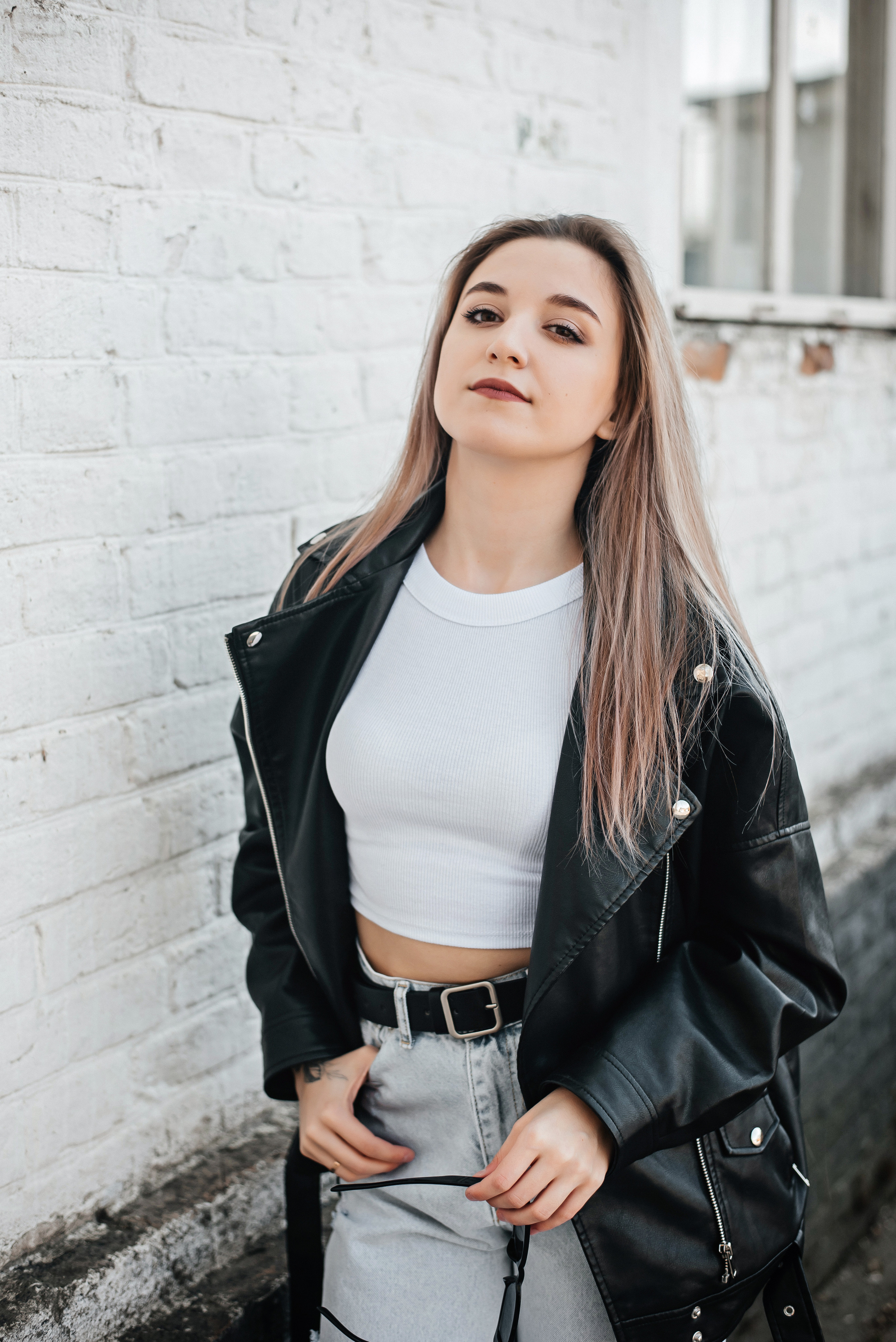 Екатерина прогулка на набережной. Детский и семейный фотограф выпускной альбом Приморско-Ахтарск