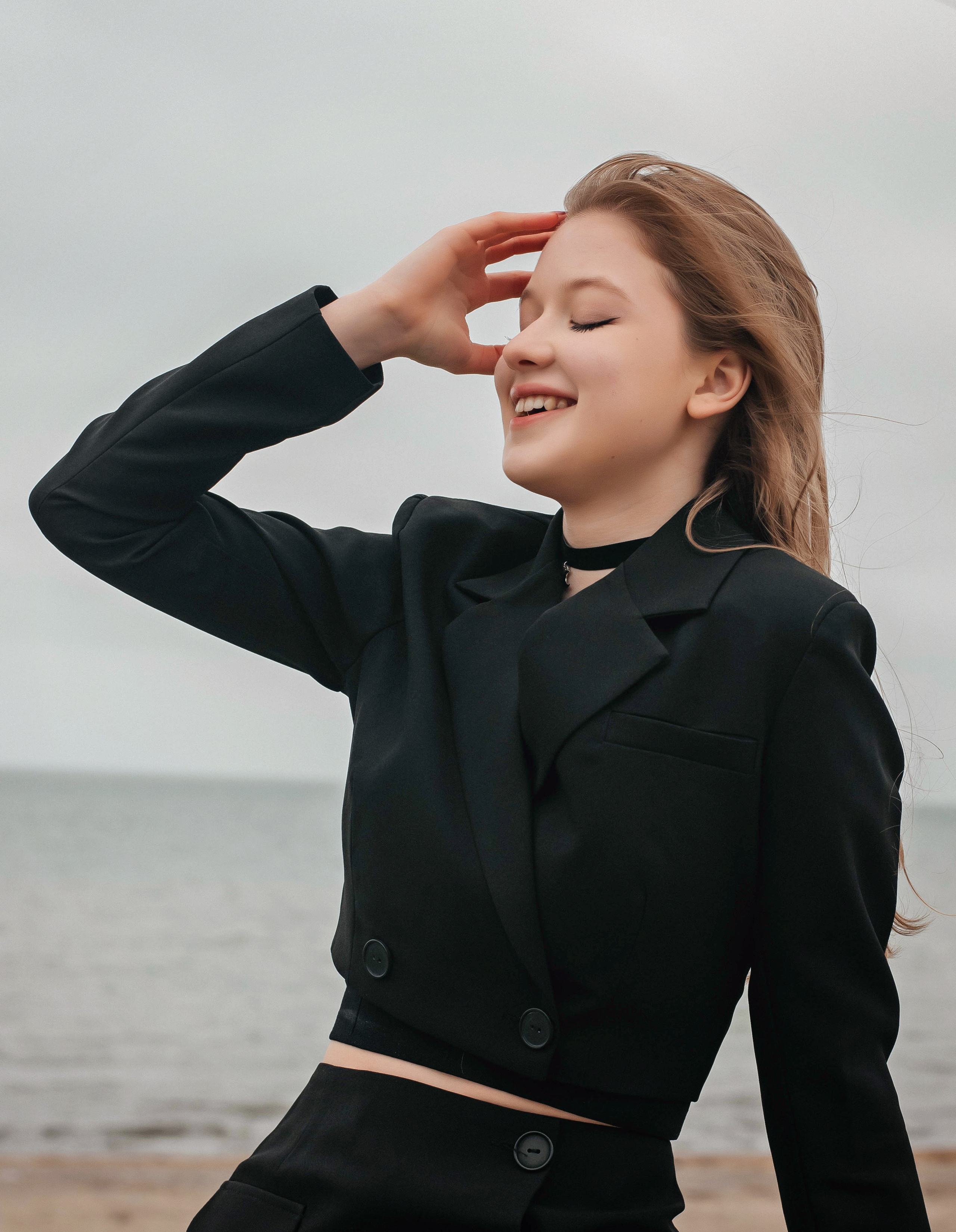 Мирослава прогулка. Детский и семейный фотограф выпускной альбом Приморско-Ахтарск