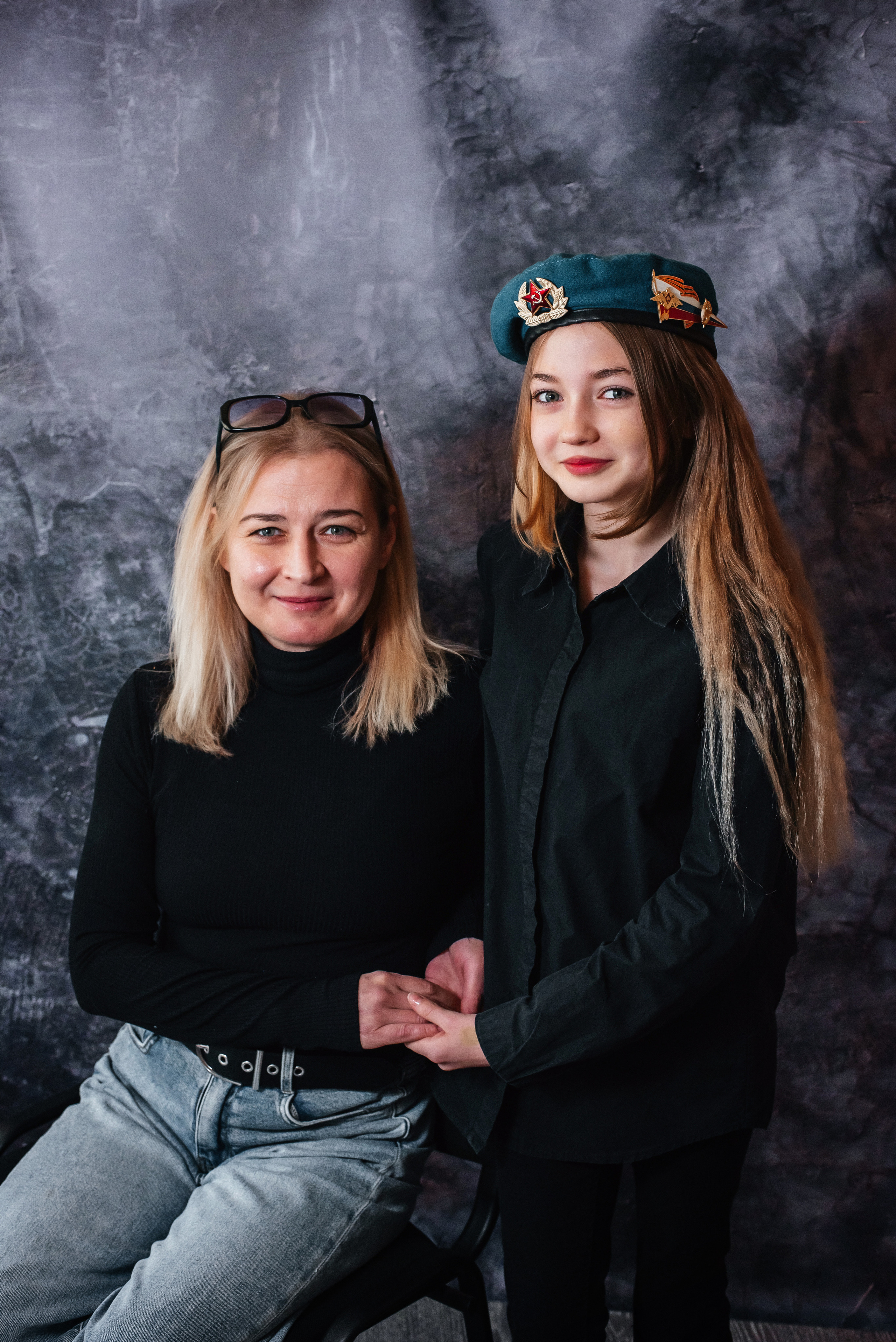 Фотовыставка «Жены Героев». Детский и семейный фотограф выпускной альбом Приморско-Ахтарск