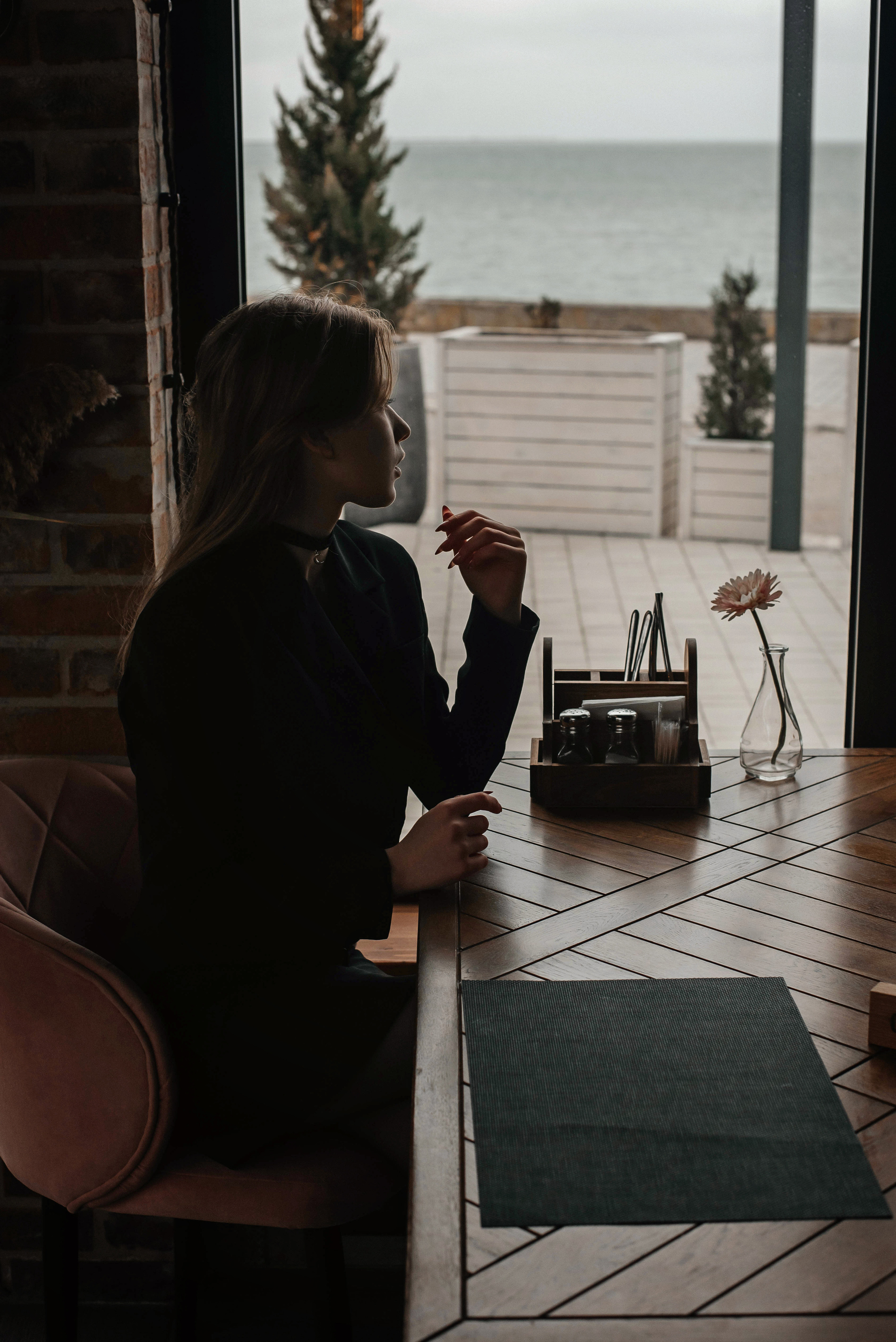 Мирослава прогулка. Детский и семейный фотограф выпускной альбом Приморско-Ахтарск