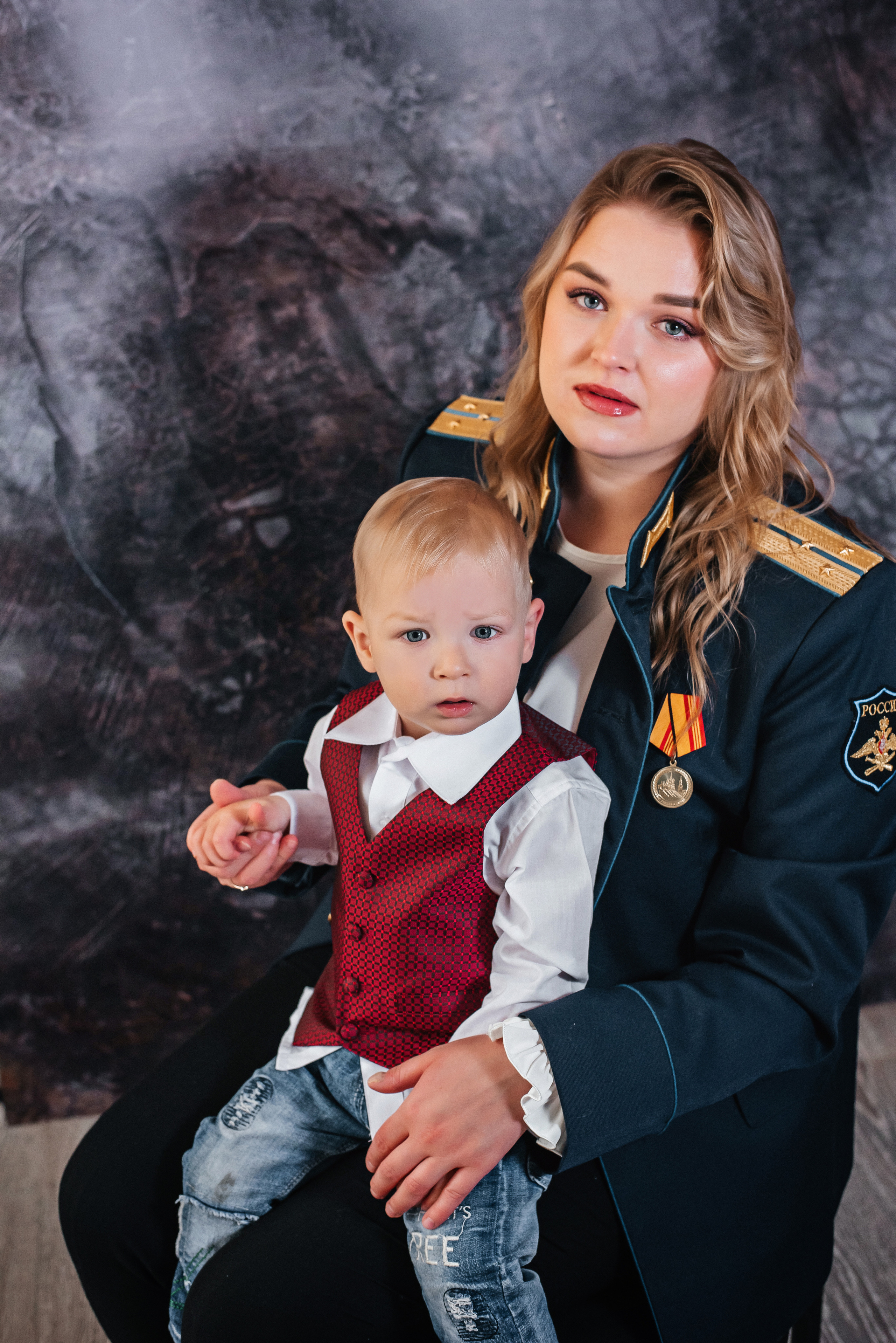 Фотовыставка «Жены Героев». Детский и семейный фотограф выпускной альбом Приморско-Ахтарск