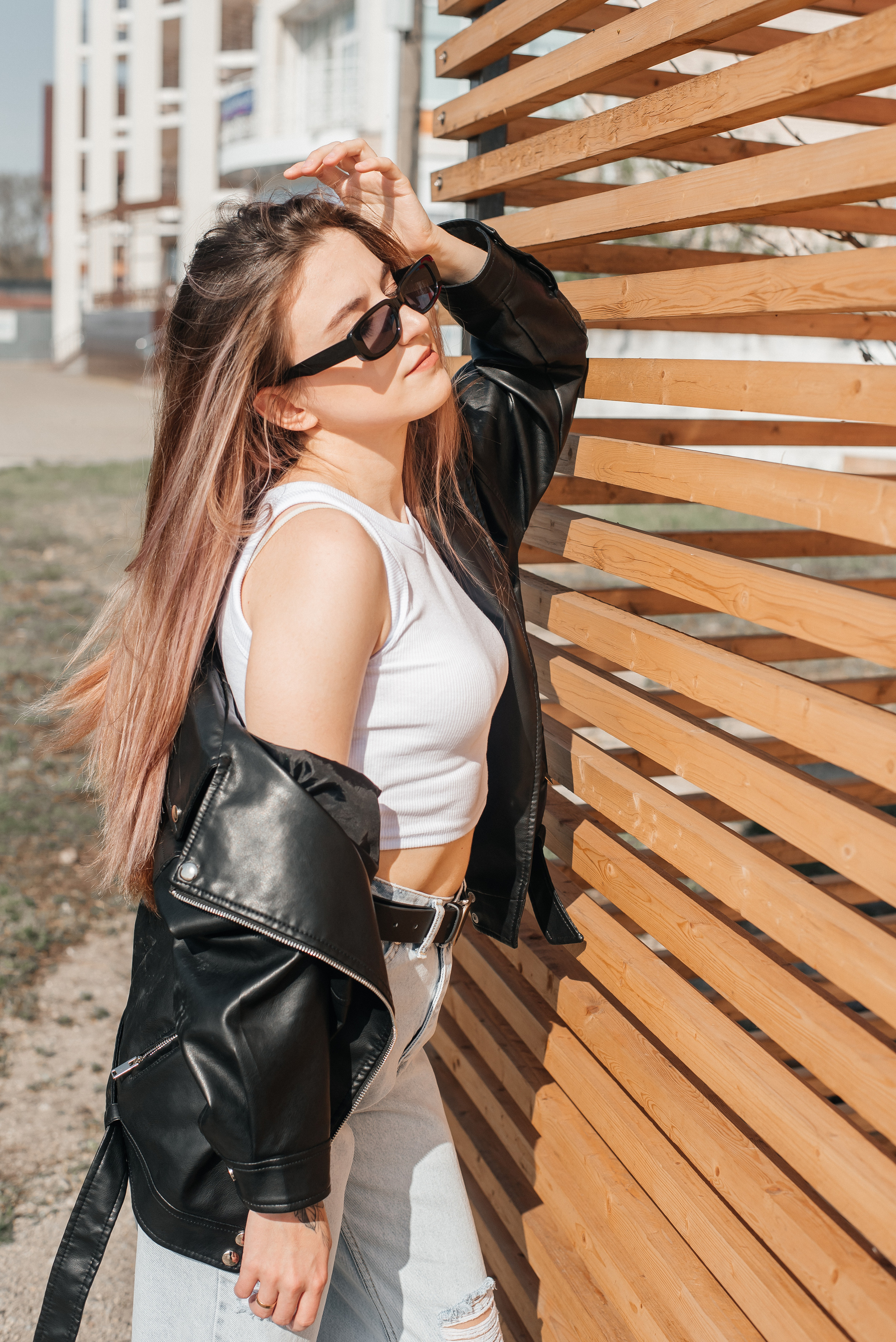 Екатерина прогулка на набережной. Детский и семейный фотограф выпускной альбом Приморско-Ахтарск