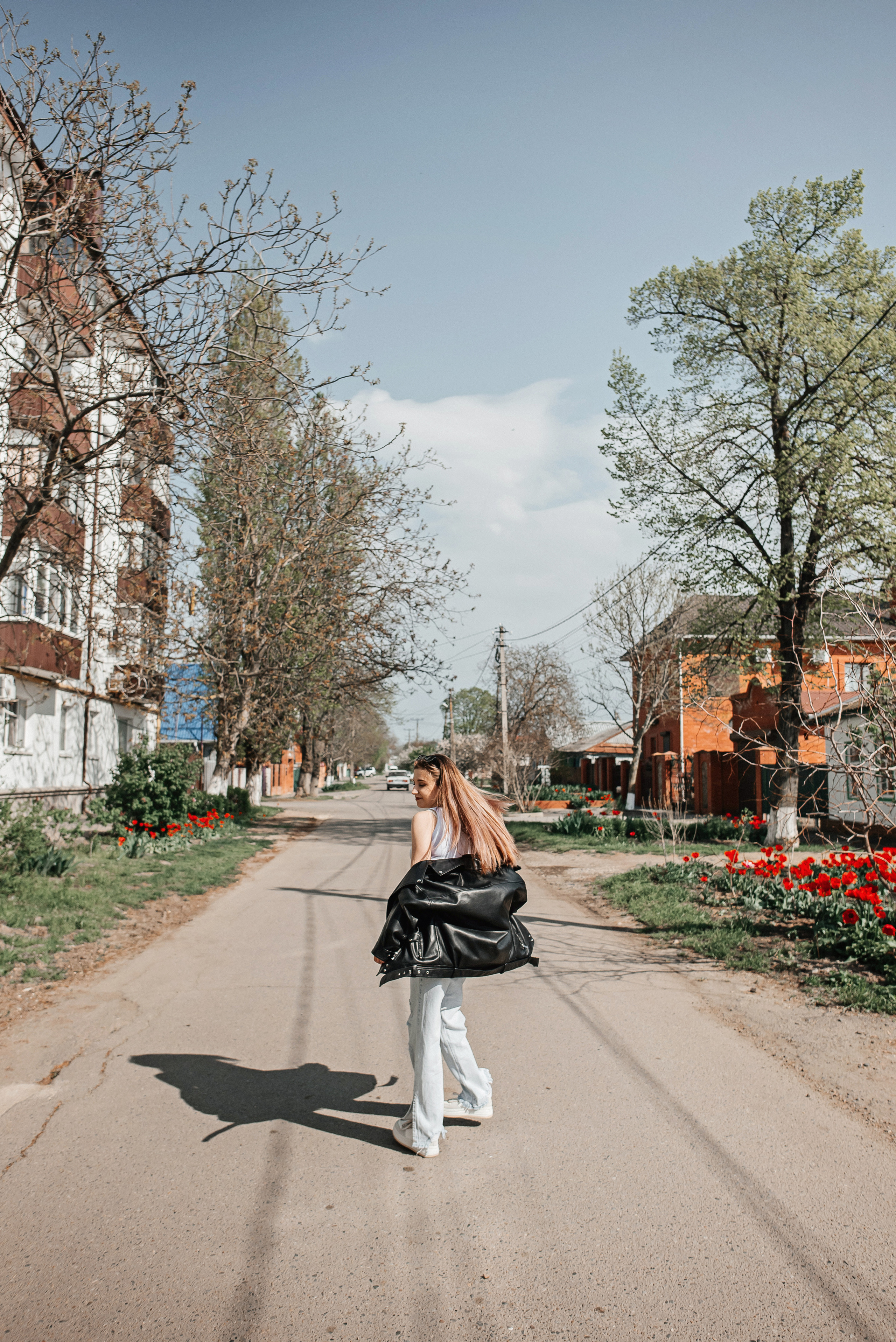 Екатерина прогулка на набережной. Детский и семейный фотограф выпускной альбом Приморско-Ахтарск