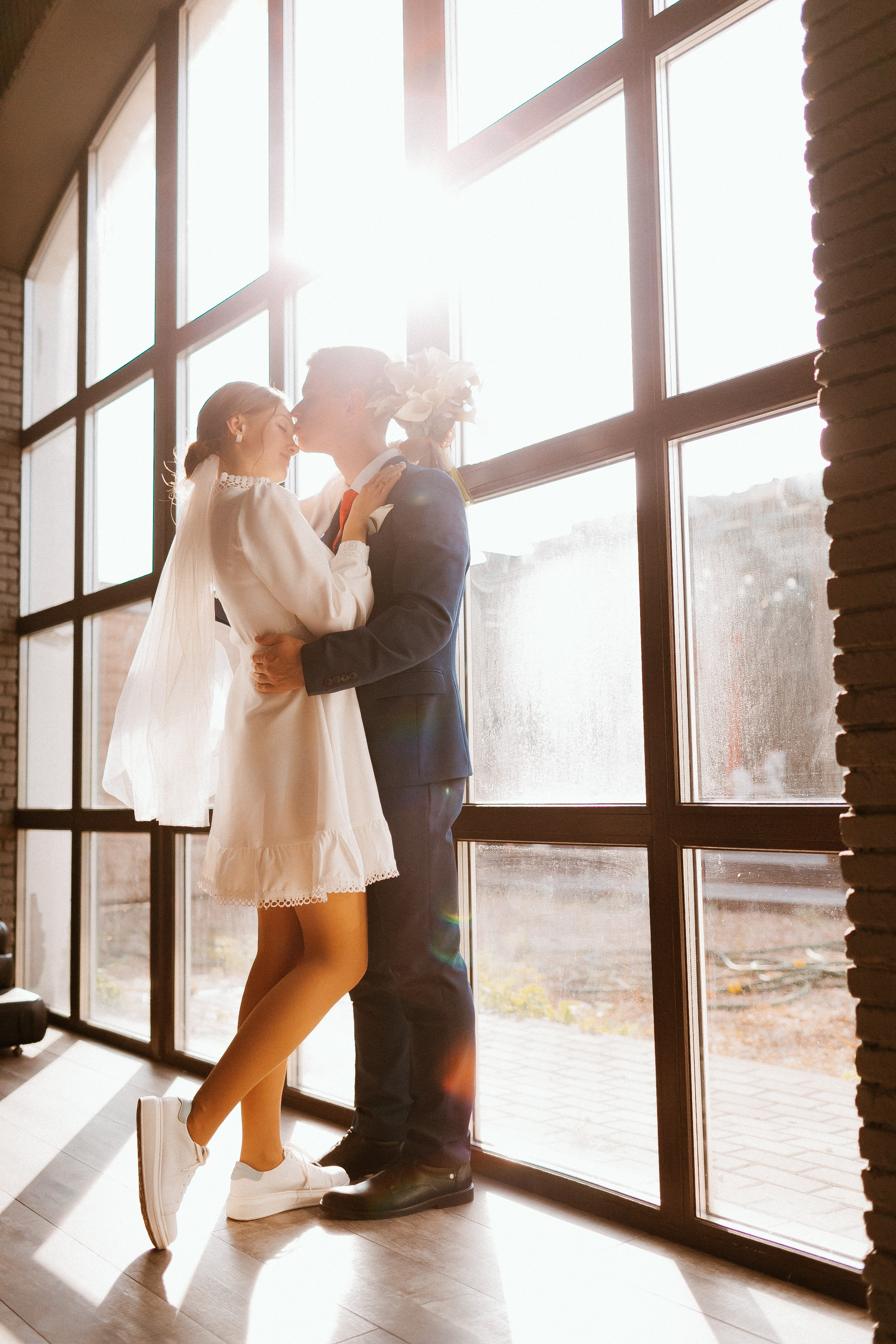 Съемка пары в осеннем городе и в студии. Свадебный и репортажный фотограф в Ярославле и Санкт-Петербурге Роман Микрюков