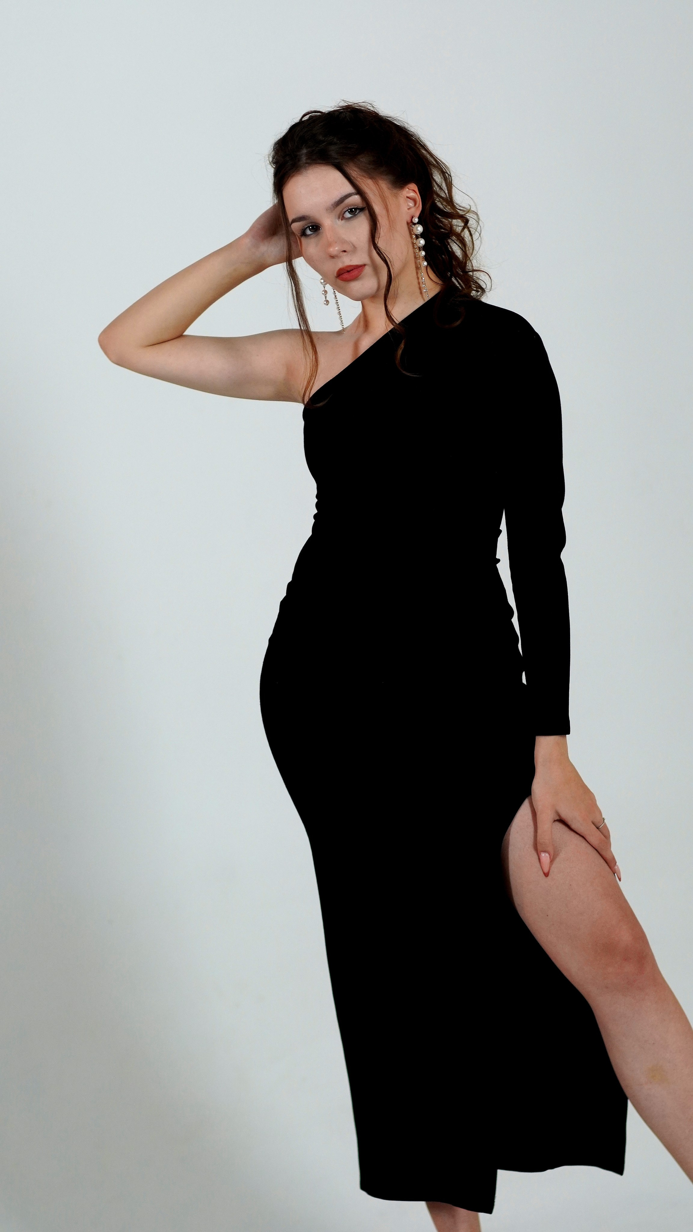 Фотосессии с моделью для маркетплейсов. Коллекции одежды, украшений, аксессуаров. Свадебный видеограф и фотограф в Пензе Виталий Гинзбург