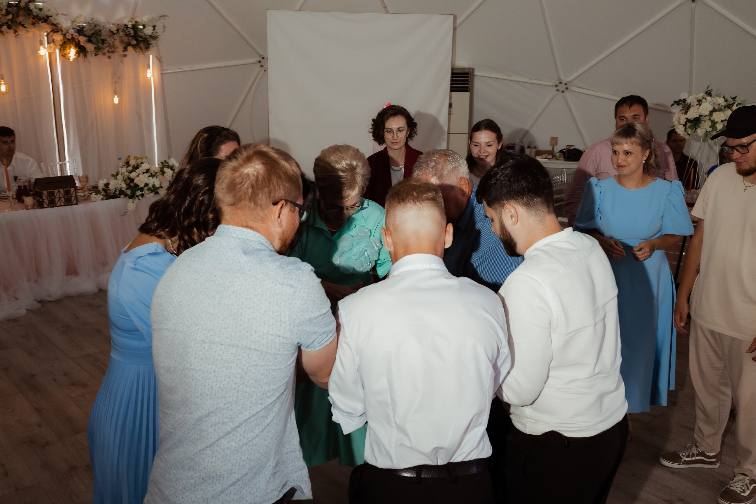 Ваня & Галя (с банкетом). ФОТОГРАФ Маргарита Сивакова | Ярославль Кострома Москва