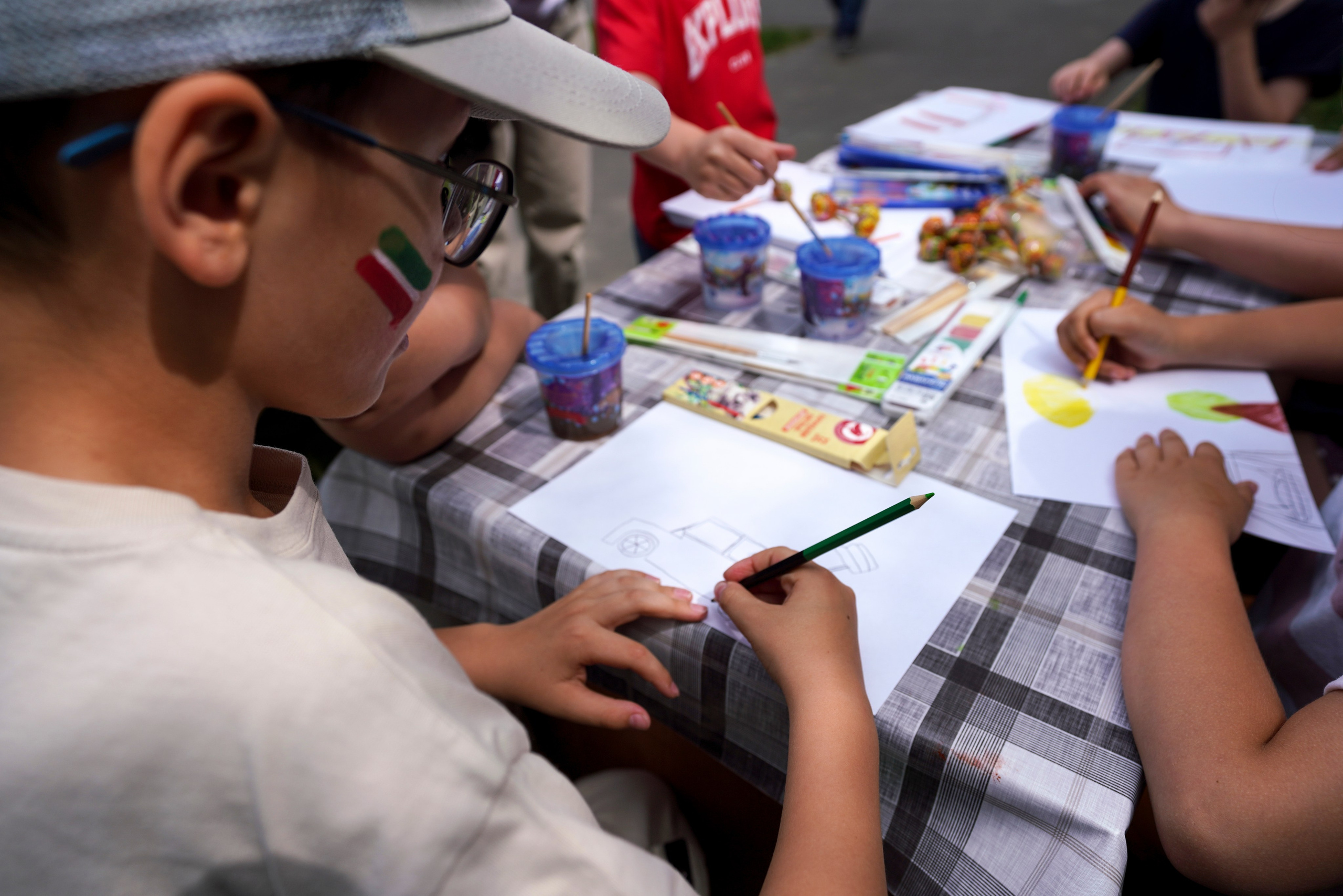 «Наш двор» ул. М.Чуйкова 25 Казань, 2025. Фотограф Казань