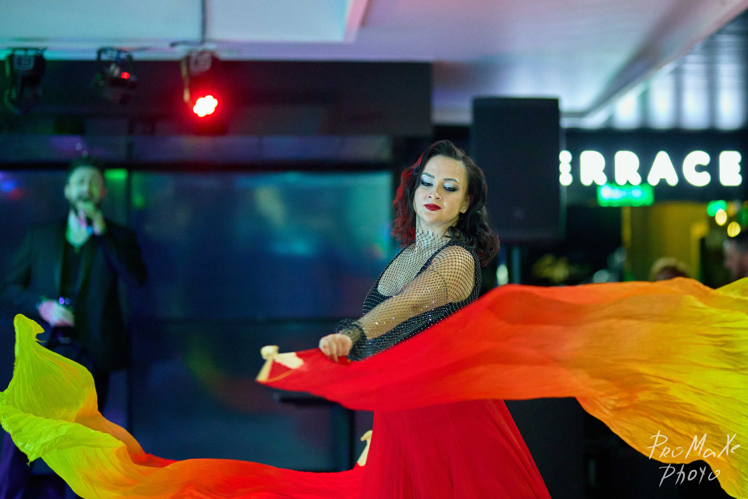 Зал КРАСА МАСС-МЕДИА ЧУВАШИИ. Владимир Суздалов (ProMaXe) — Портретный фотограф, тематические фотосессии в Чебоксарах