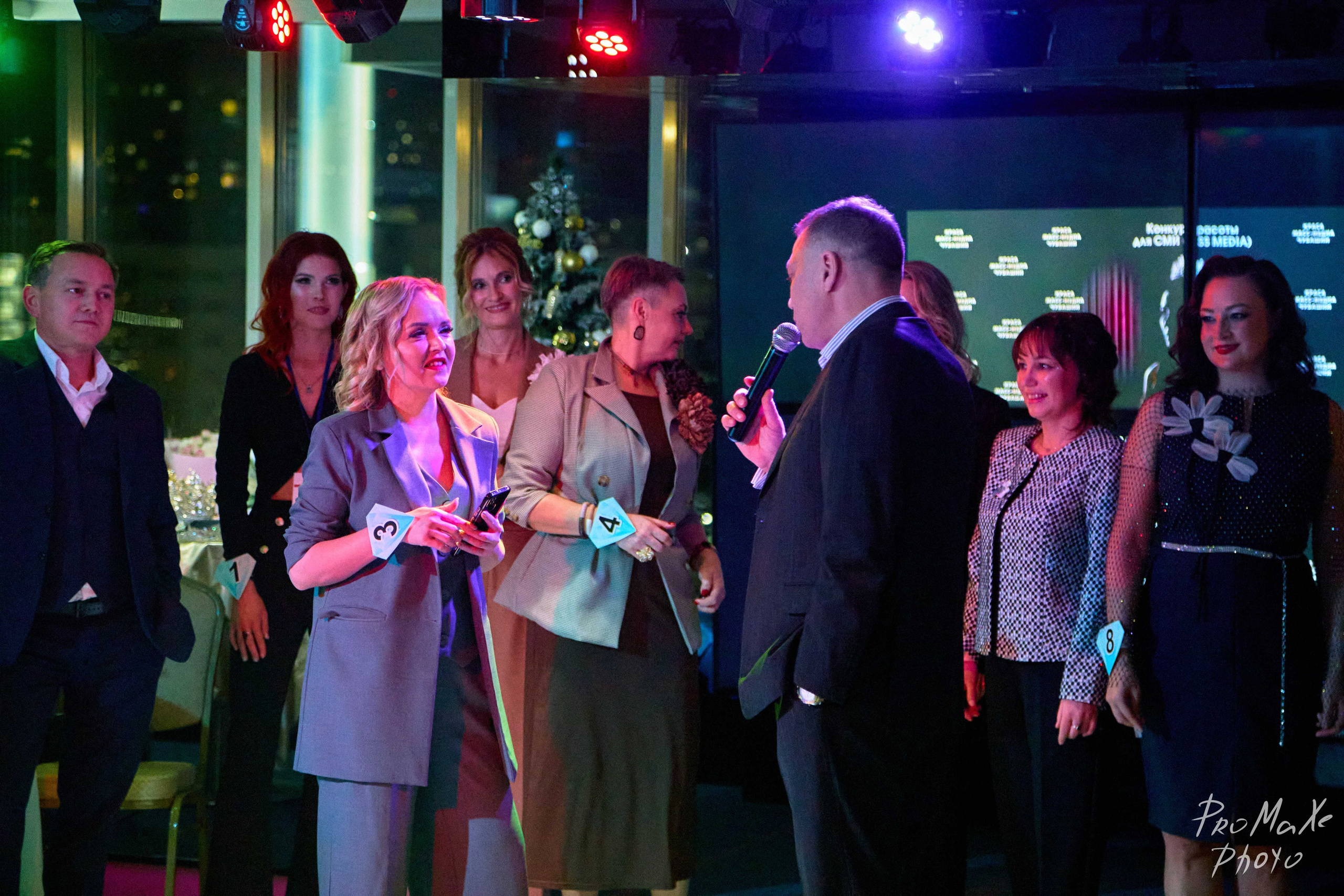 Зал КРАСА МАСС-МЕДИА ЧУВАШИИ. Владимир Суздалов (ProMaXe) — Портретный фотограф, тематические фотосессии в Чебоксарах