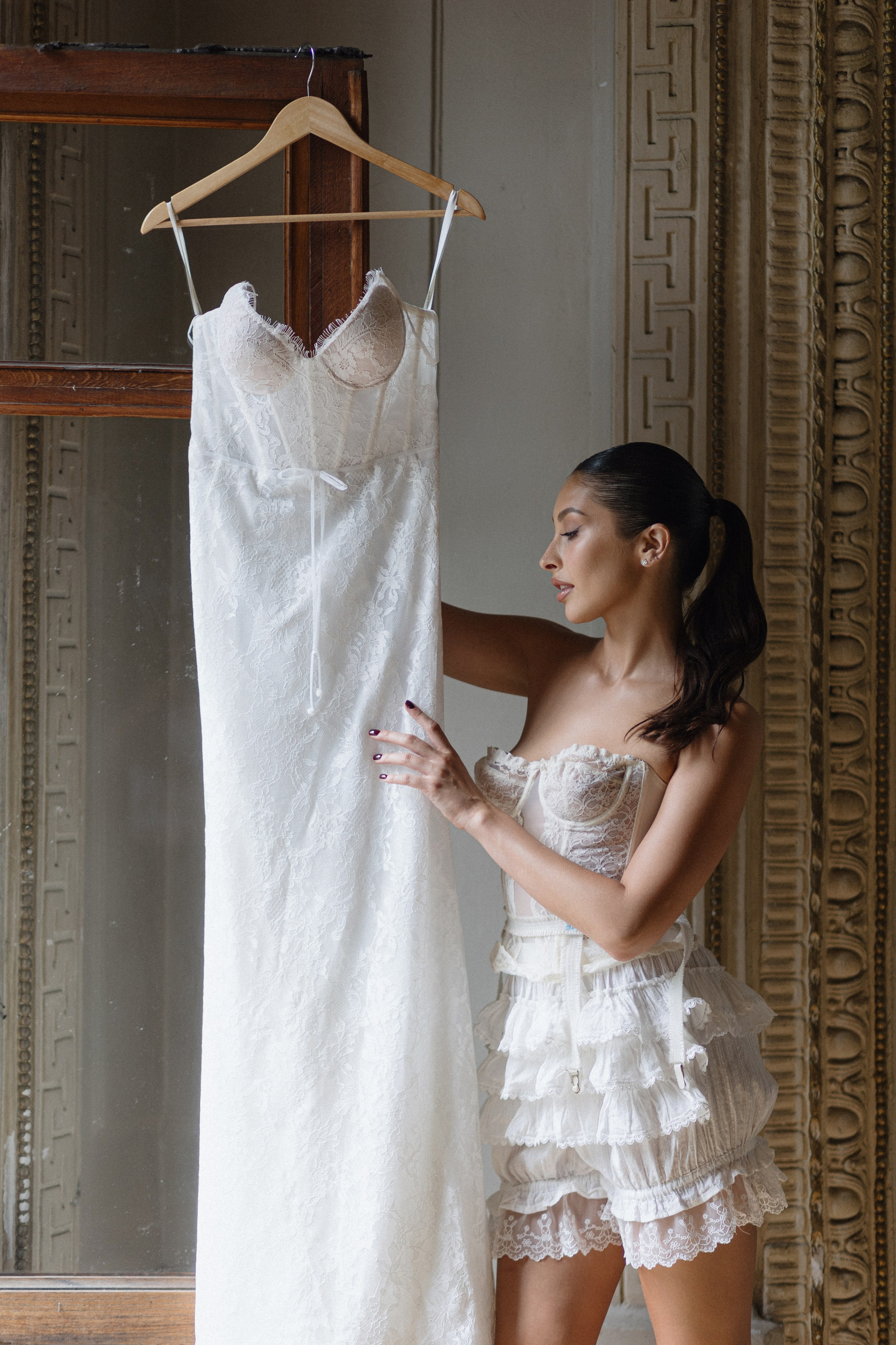 Фотосессия с кабриолетом в Москве свадебная. Свадебный фотограф Москва. Фотограф в Москве Валерия Рожкова