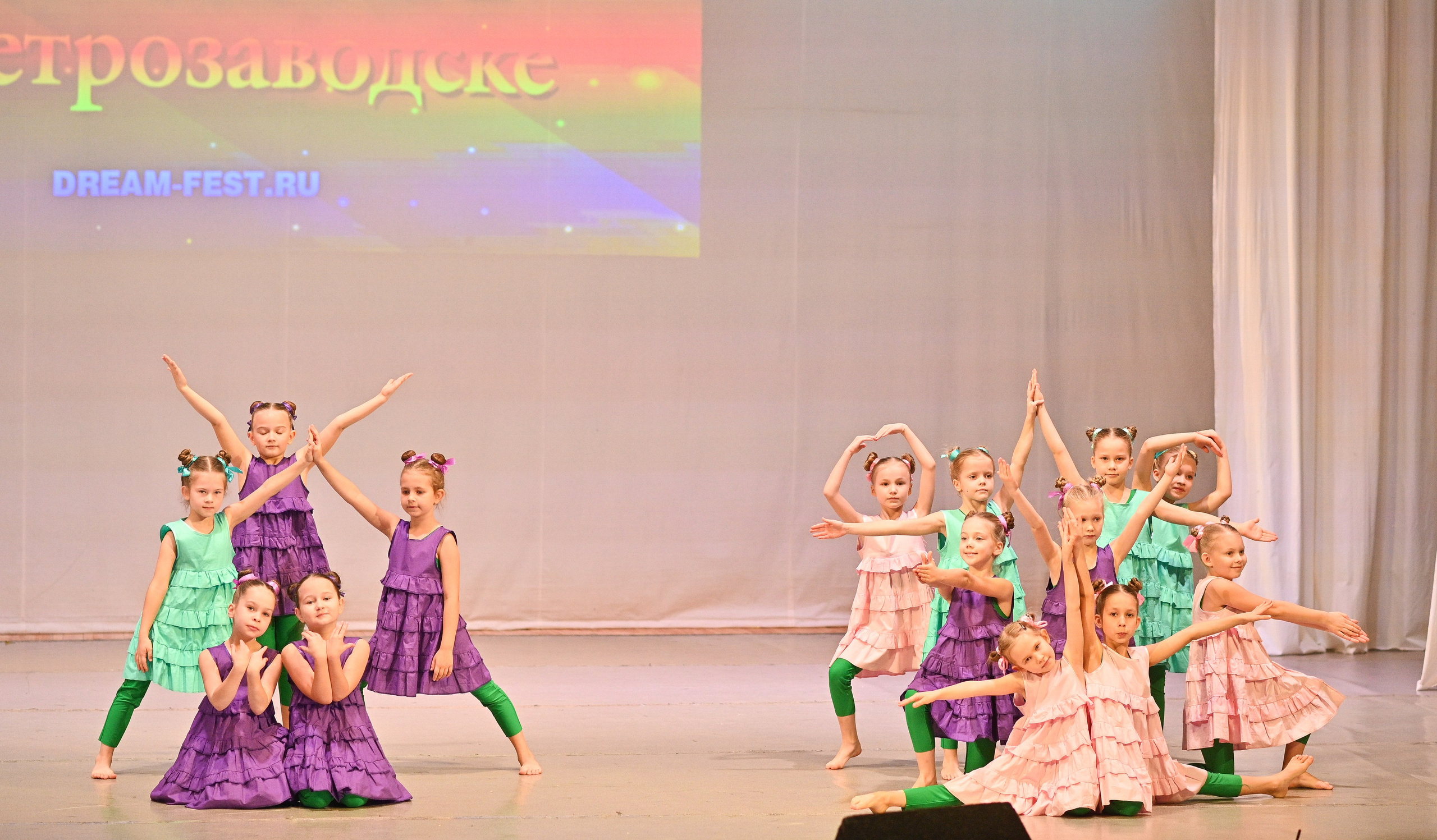 30.11.2024 Фестивальное движение «Шаг к мечте» г. Петрозаводск. Медиастудия Фото Концепт