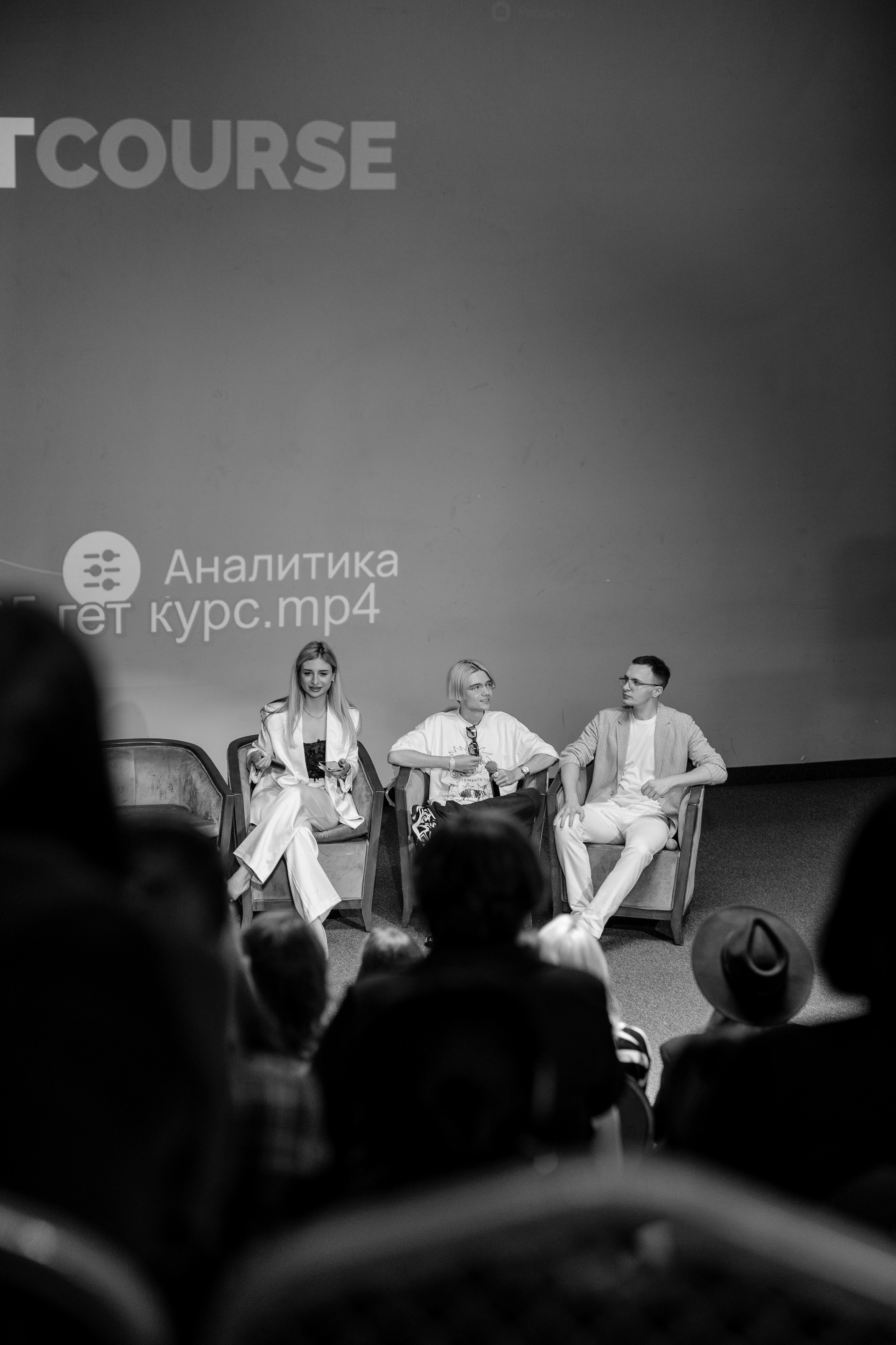 Репортажный фотограф в Сочи. Репортажный фотограф в Москве Саша Дружинина