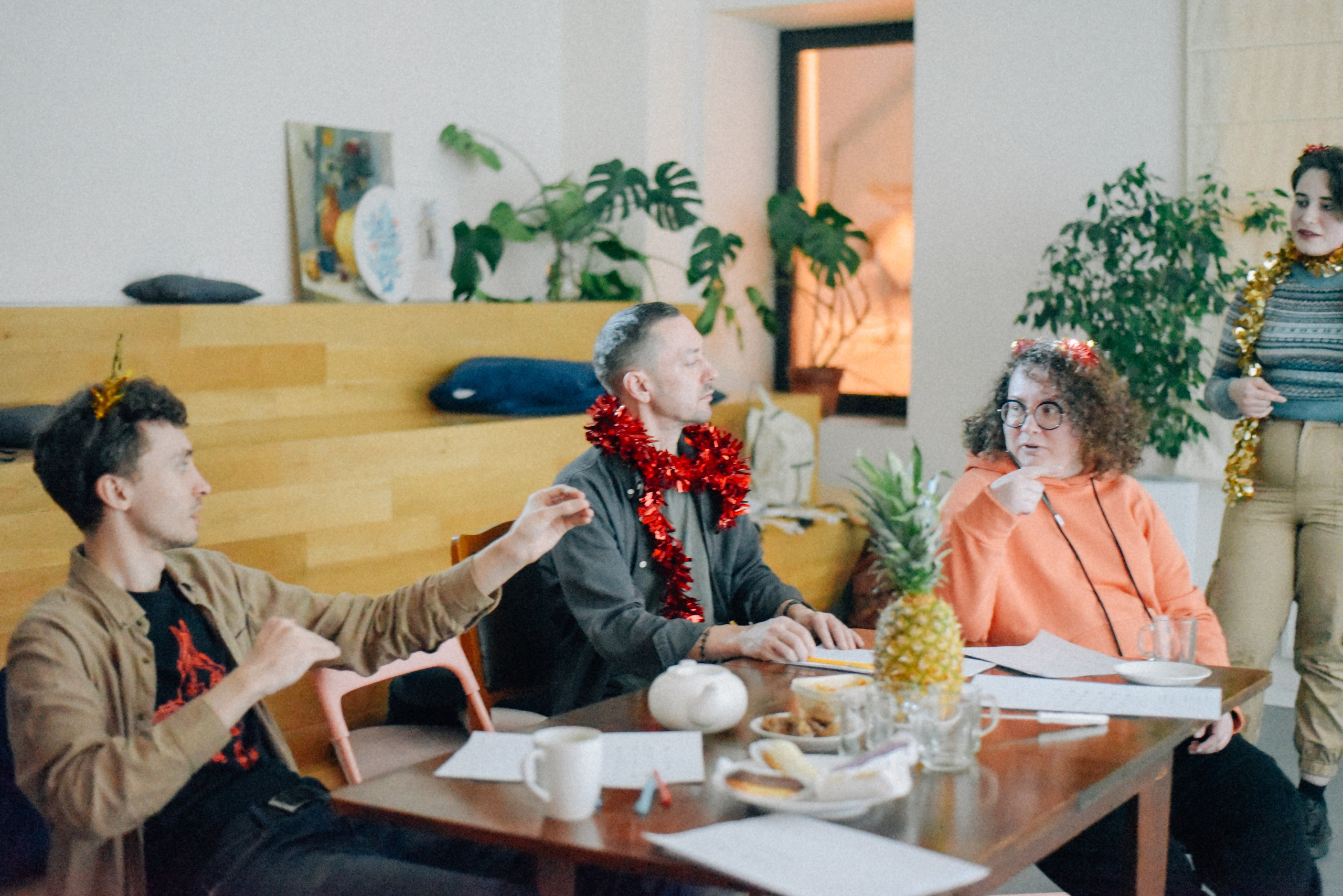 ЧТО ТЫ МЕЛЕШь Вечер вьетнамского караоке. Фотограф Лола Волна, город Москва