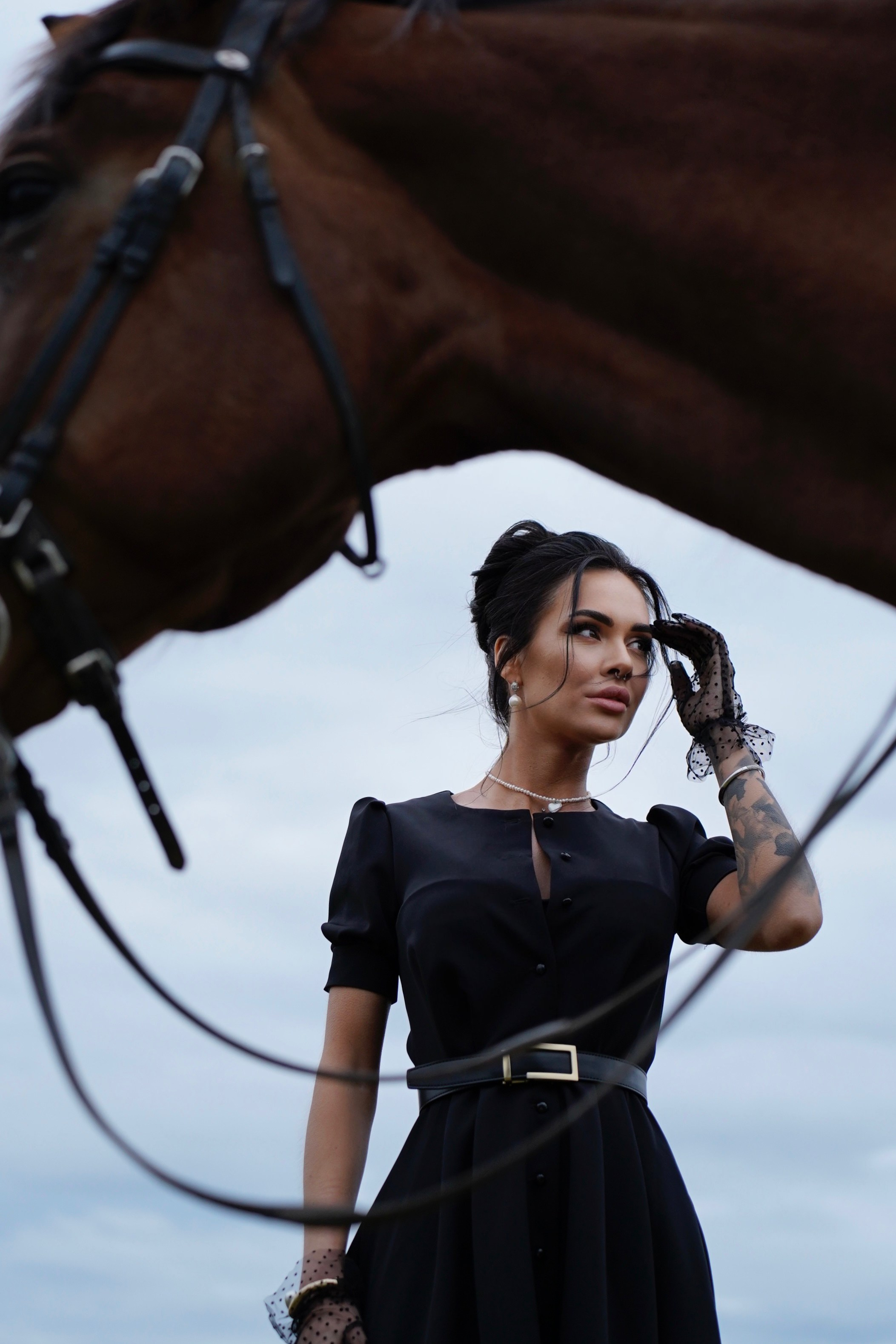 С лошадьми. Главная