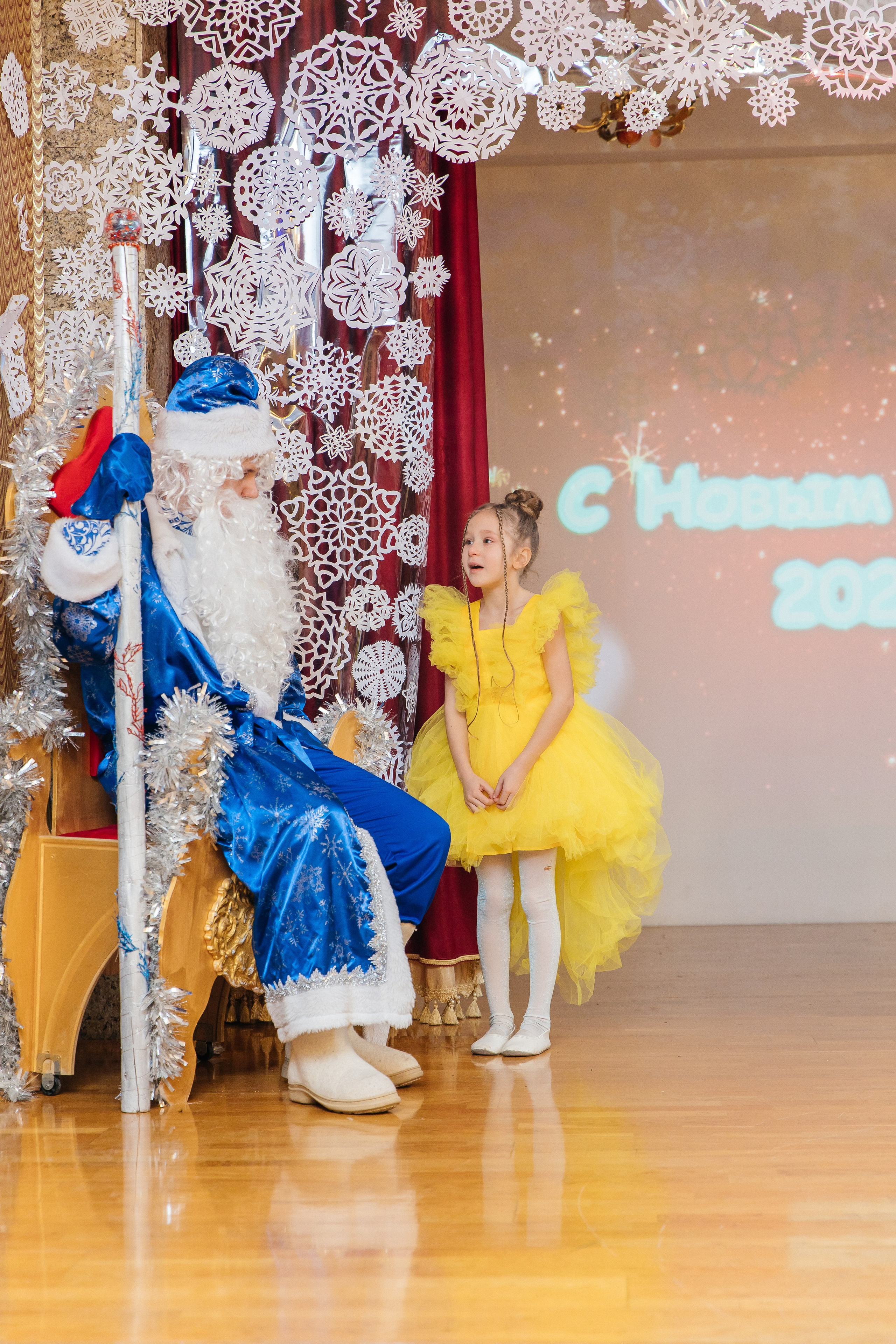 Детский сад № 93 — Утренник (27.12.2024). Свадебный и семейный фотограф Крамар Наталья