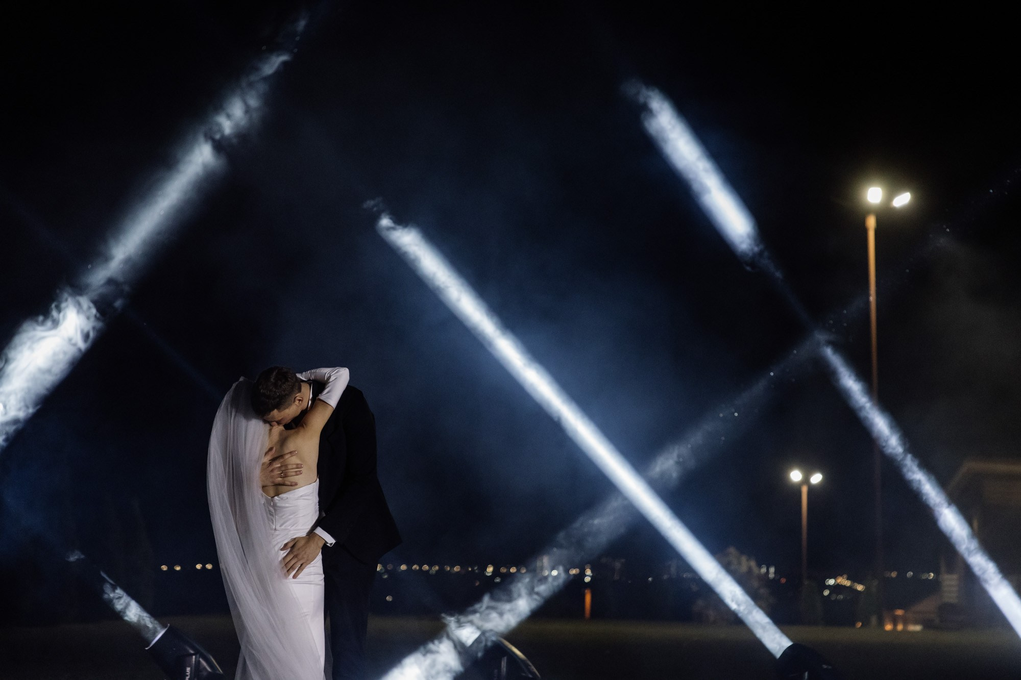 Песок и свечи. Владимир Киселев — свадебный фотограф в Саратове, Москве и по всему миру