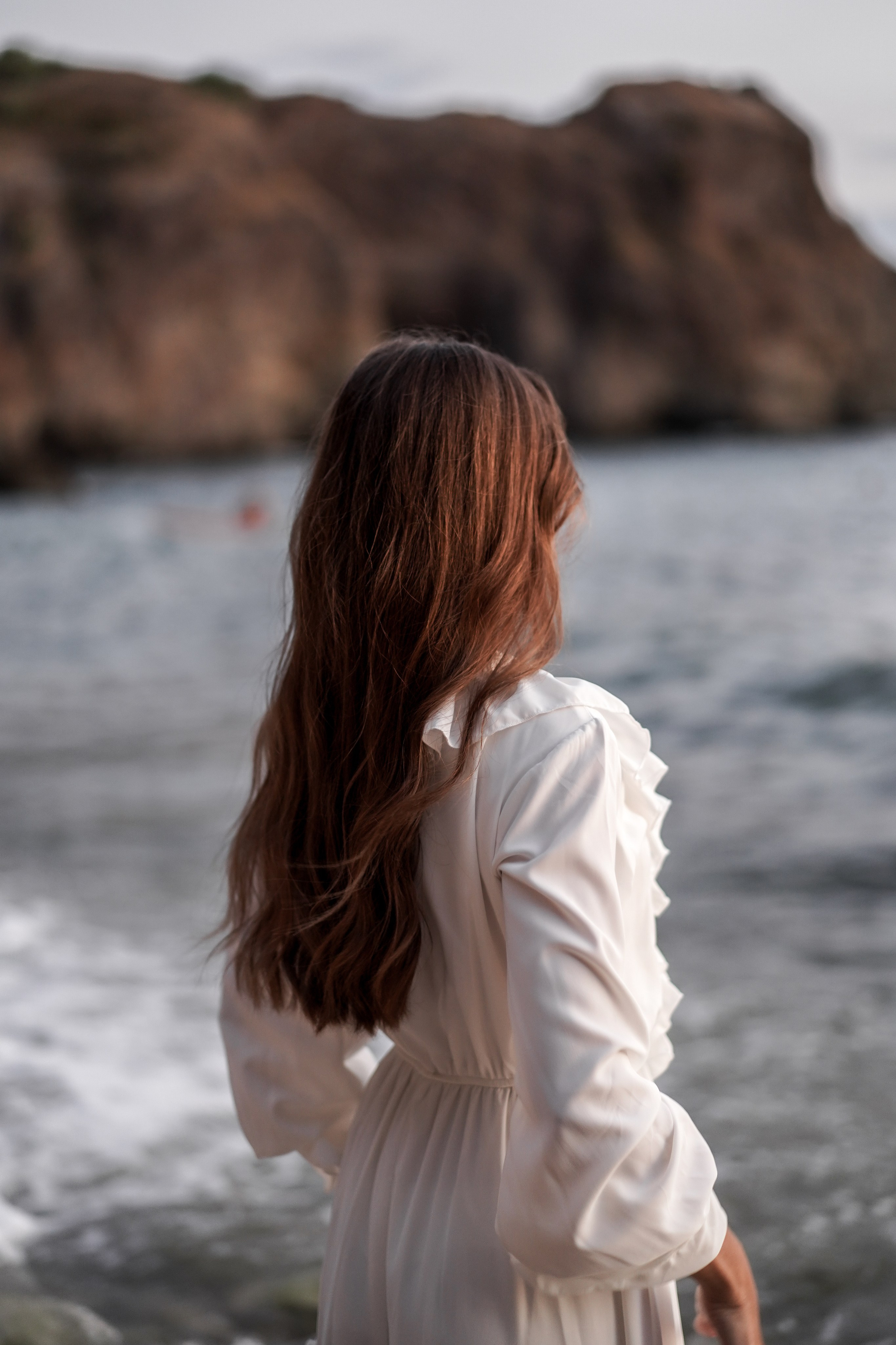 Матвей и Софья на фотосессии дикого пляжа Грот Дианы в Крыму. Свадебный фотограф в Ростове-на-Дону. Таинство Крещения и Венчания, семейные фотосессии. Алёна Чёботова