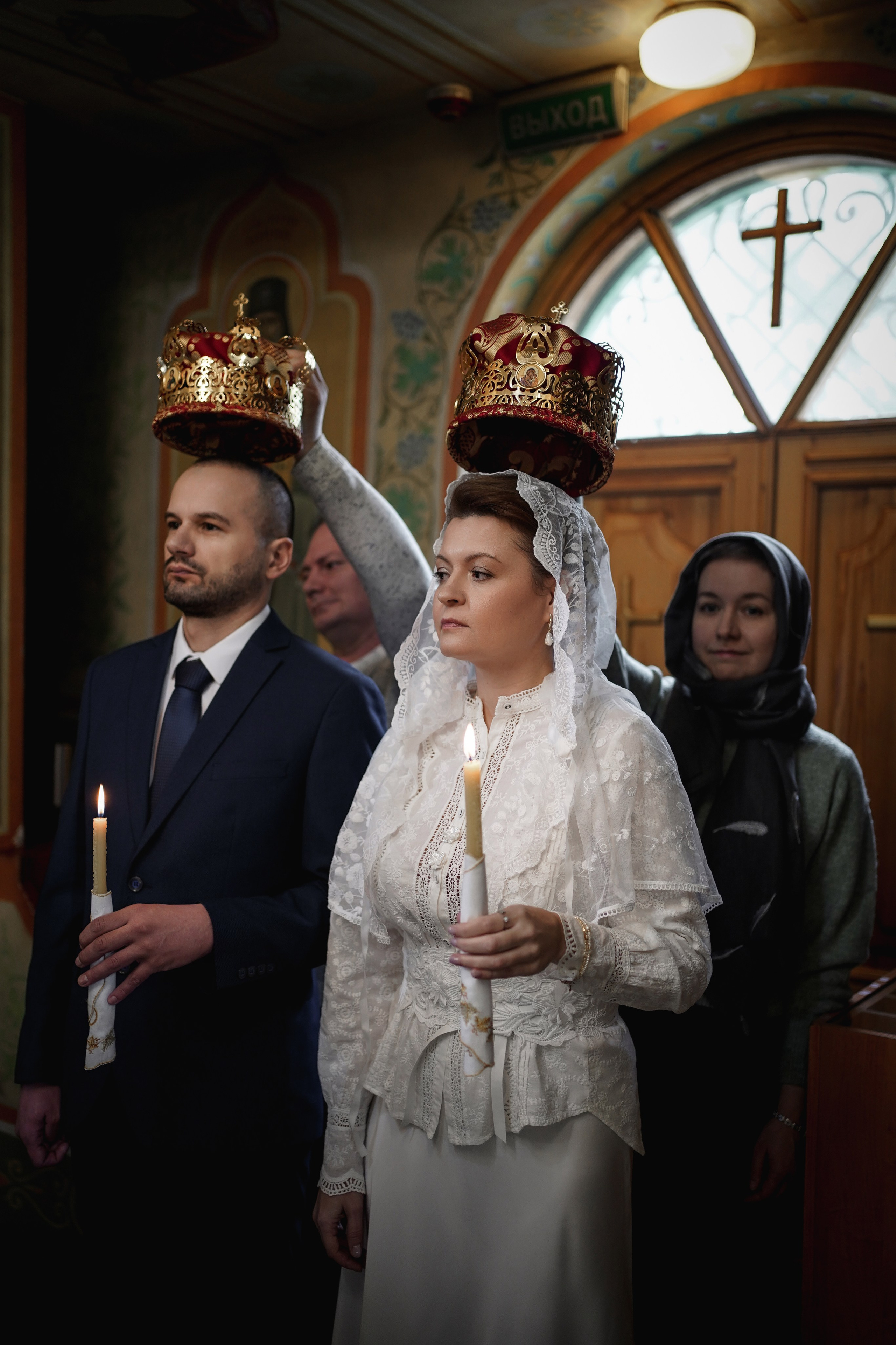 Венчание в Троицком храме. Свадебный фотограф в Ростове-на-Дону. Таинство Крещения и Венчания, семейные фотосессии. Алёна Чёботова