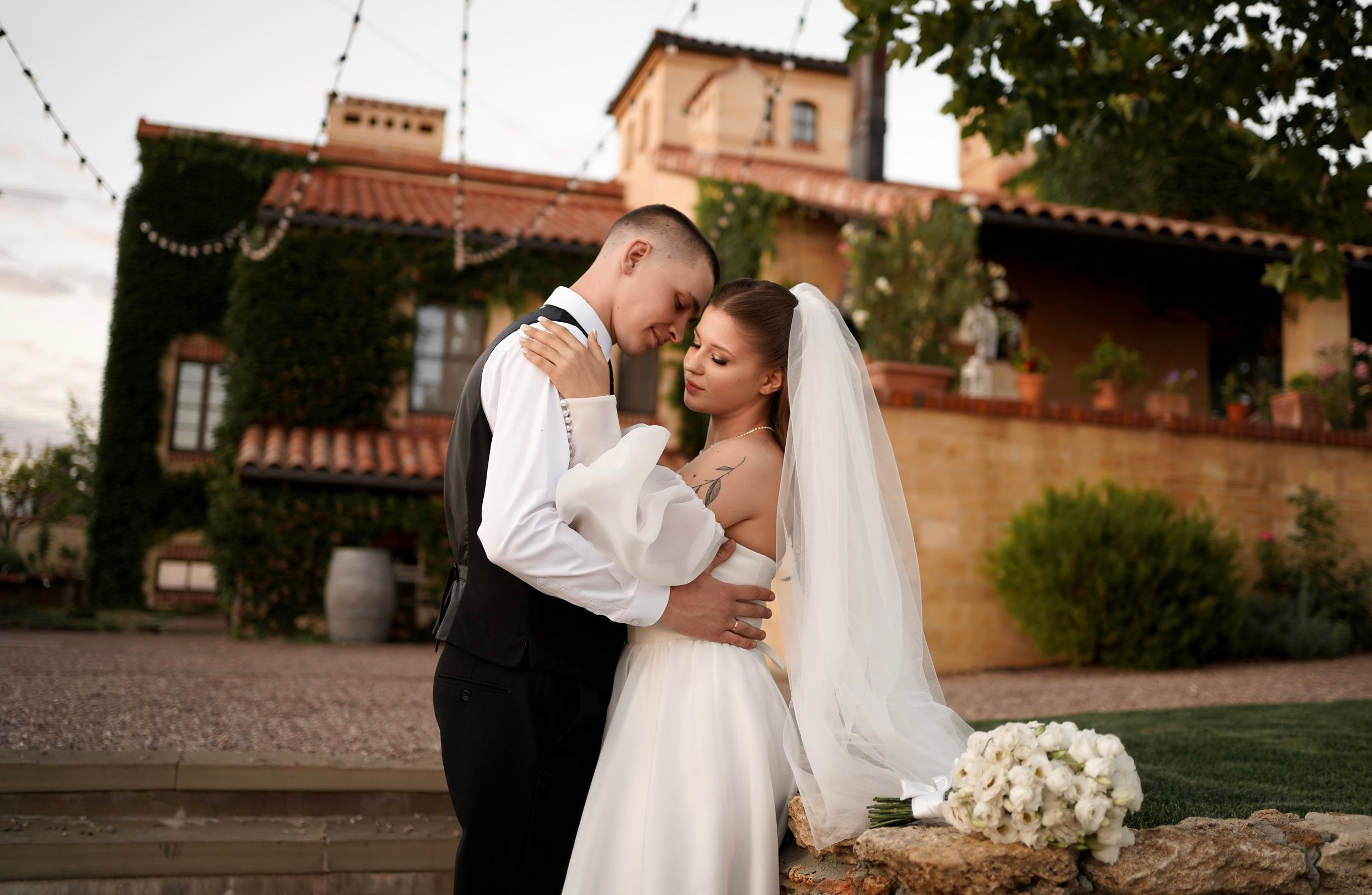 Усадьба Пестряковых. Свадебный фотограф в Ростове-на-Дону. Таинство Крещения и Венчания, семейные фотосессии. Алёна Чёботова