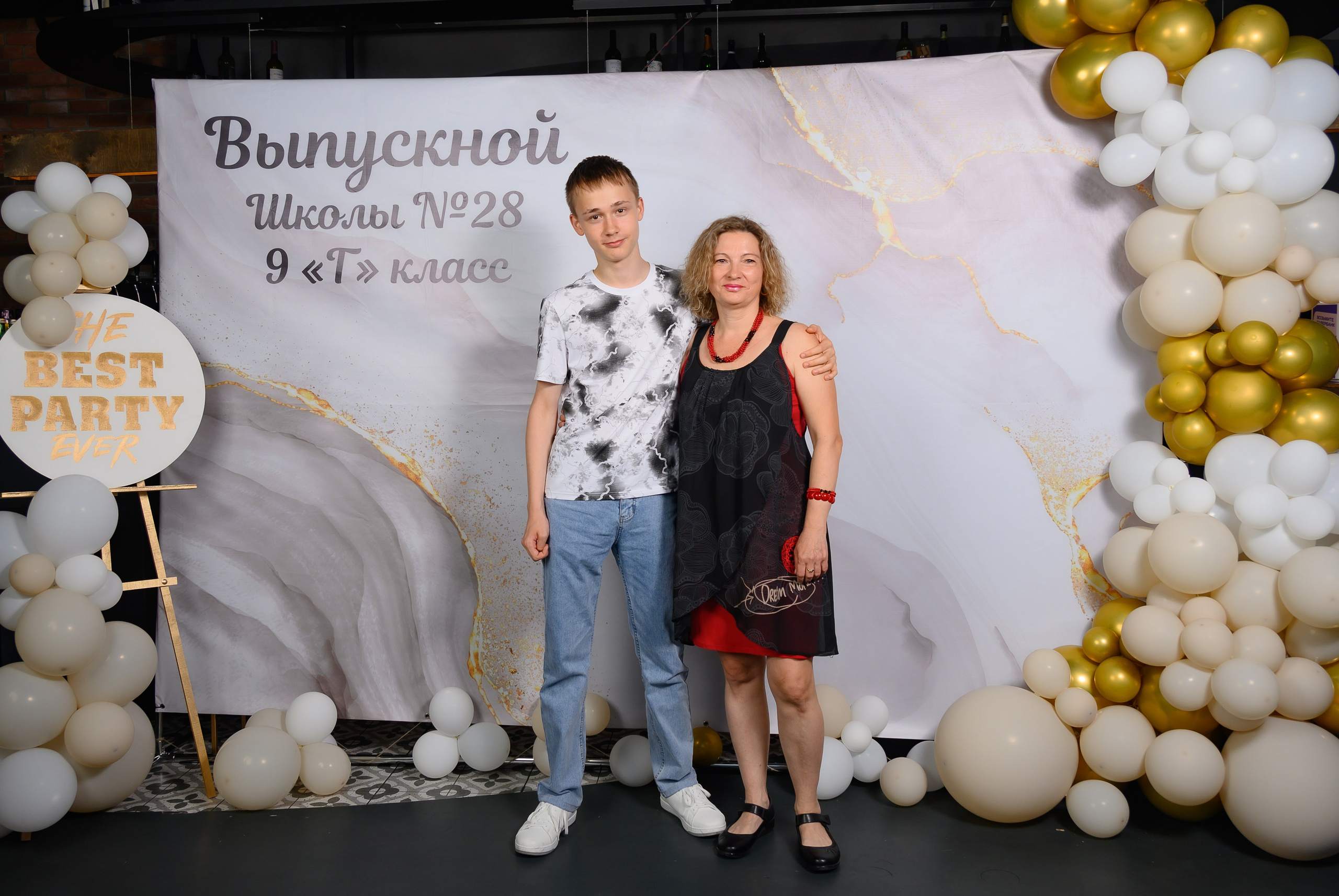 Выпускной 9 кл 2025. Семейный и детский фотограф в Новороссийске Лебедева Елена