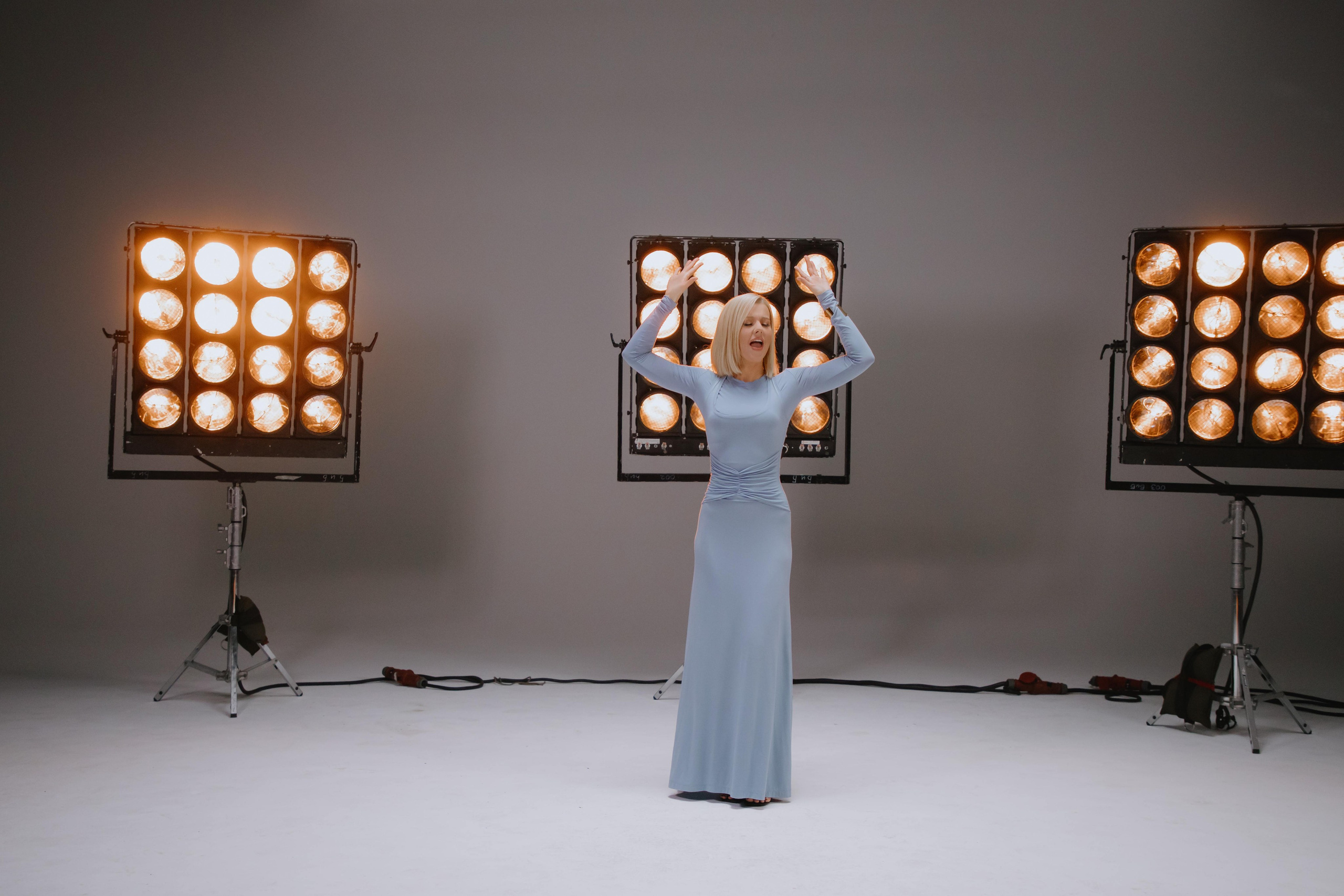 Съемка клипа Юлианны Карауловой и Бьянки. Фотограф в Москве и Санкт-Петербурге Дарина