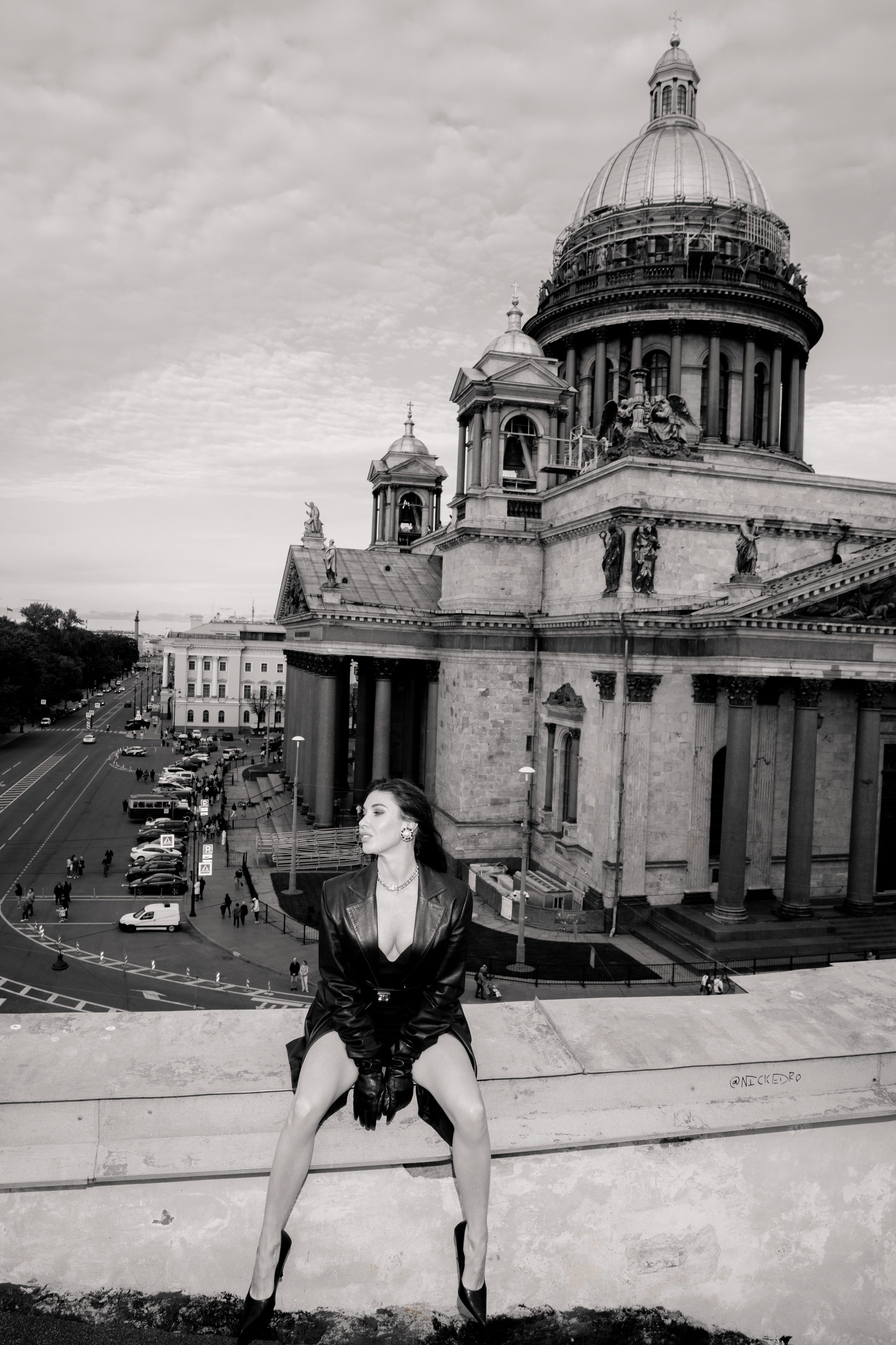 Вероника (съемка на крыше). Фотограф в Москве и Санкт-Петербурге Дарина