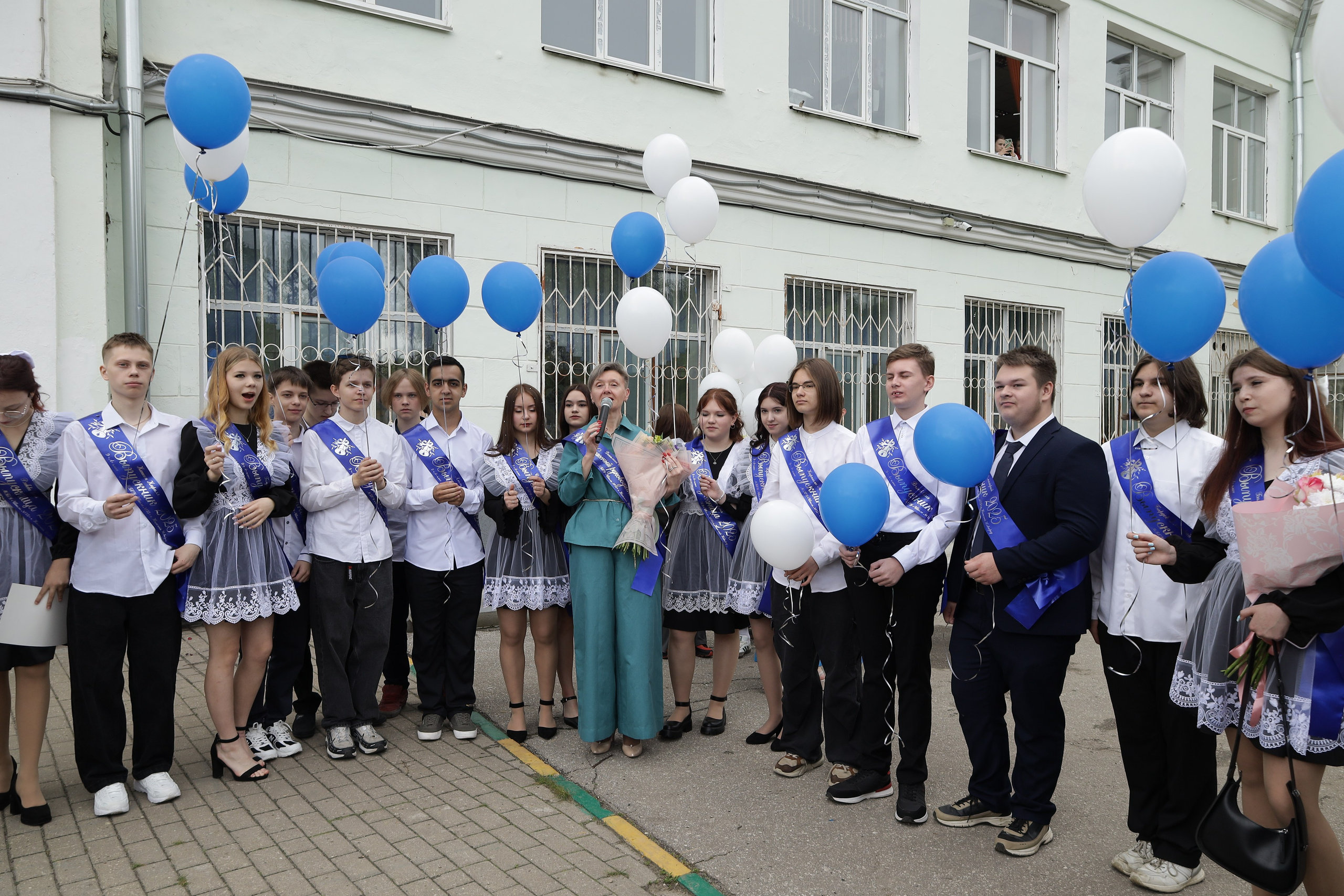 Последний звонок. Фотограф Надршина Лилия