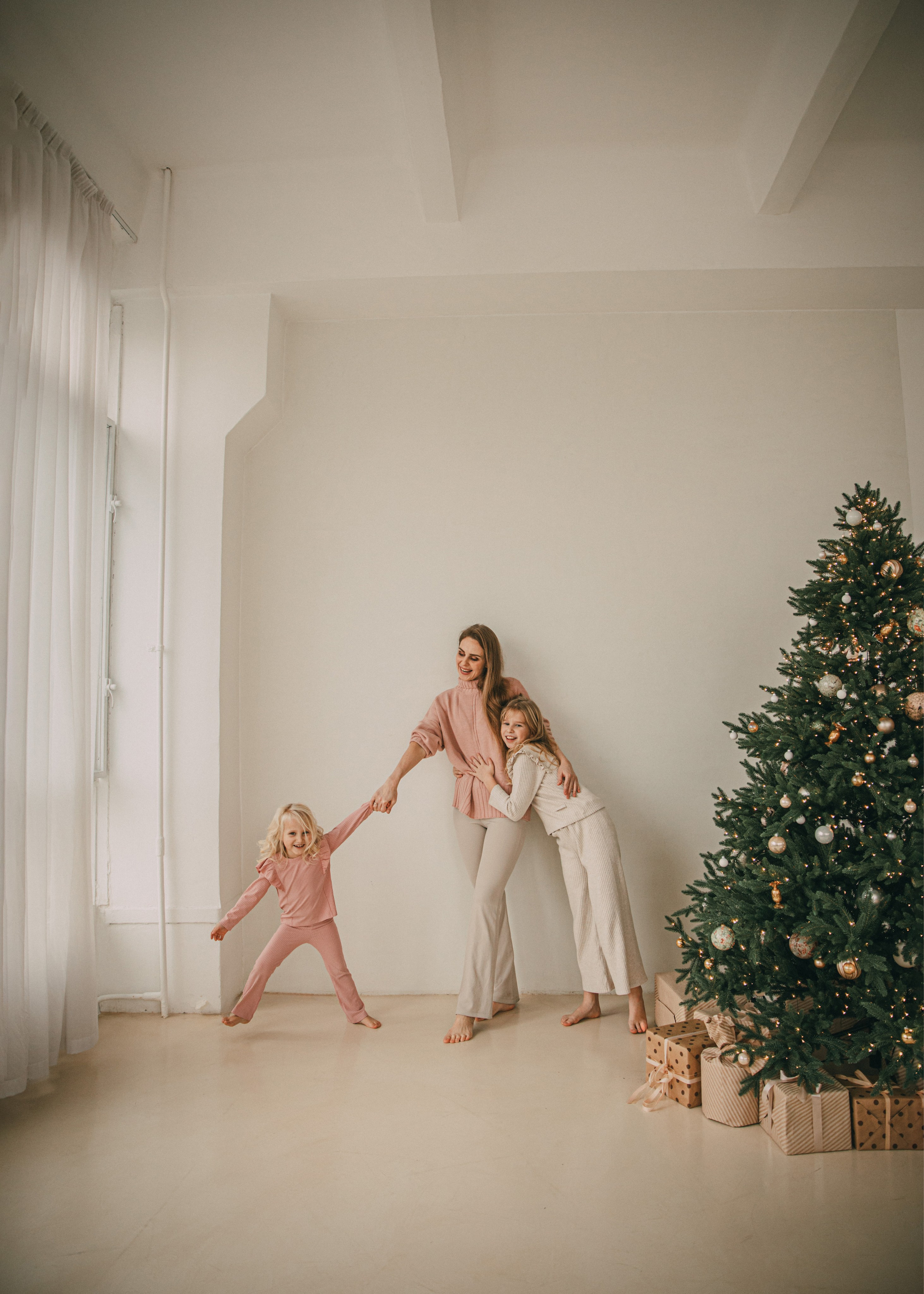 Олеся, Лера и Полина. Семейный фотограф В Москве Александра Дейкун