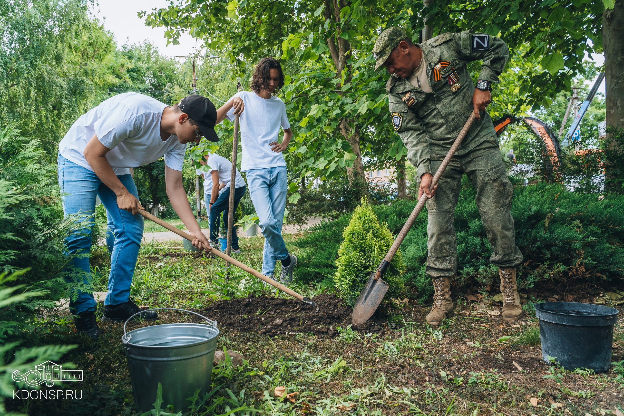 «Сад Памяти». Новотитаровский Дом культуры