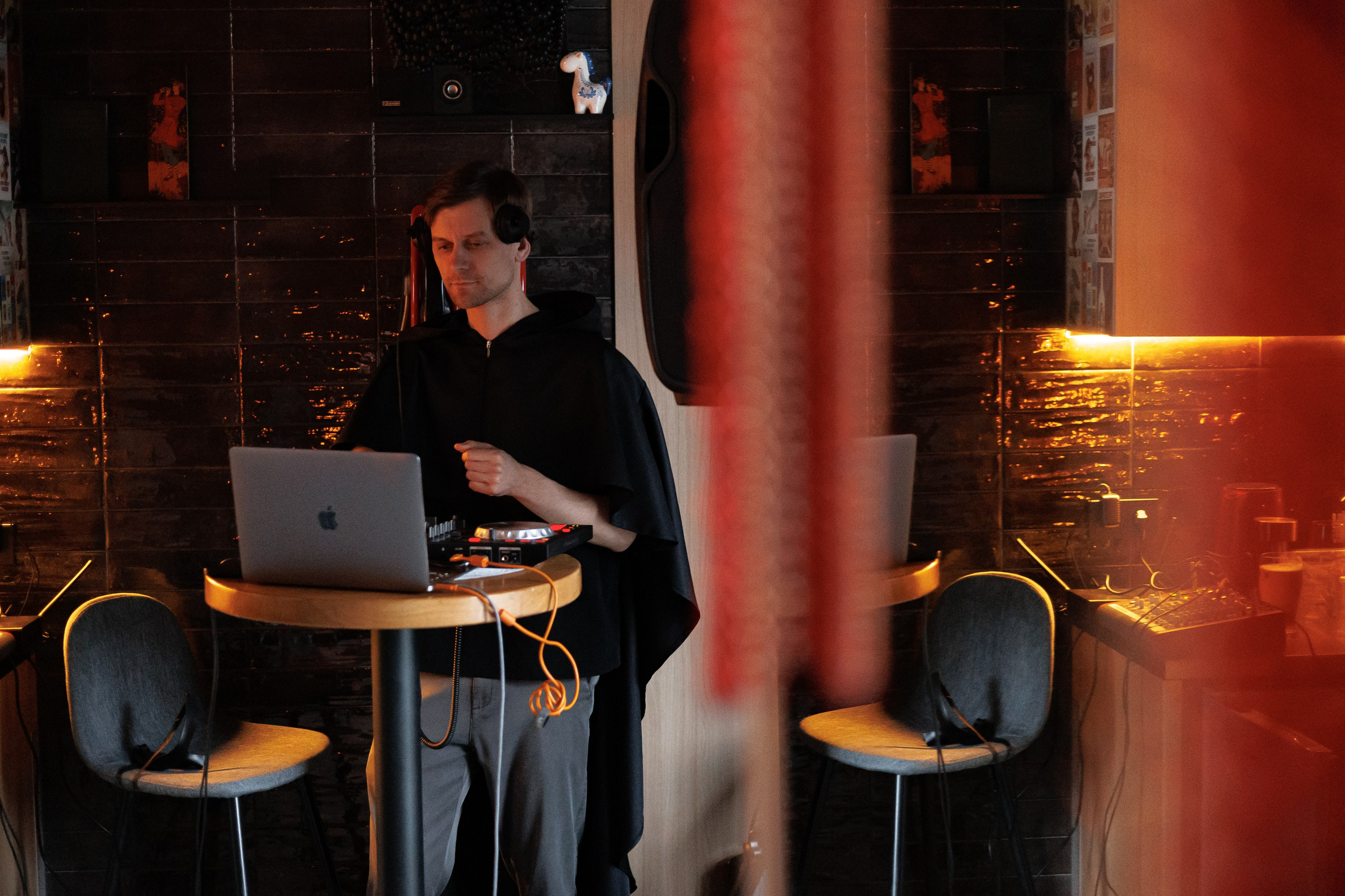 Гастроужин Поселенцы в гостях у Самозванцев