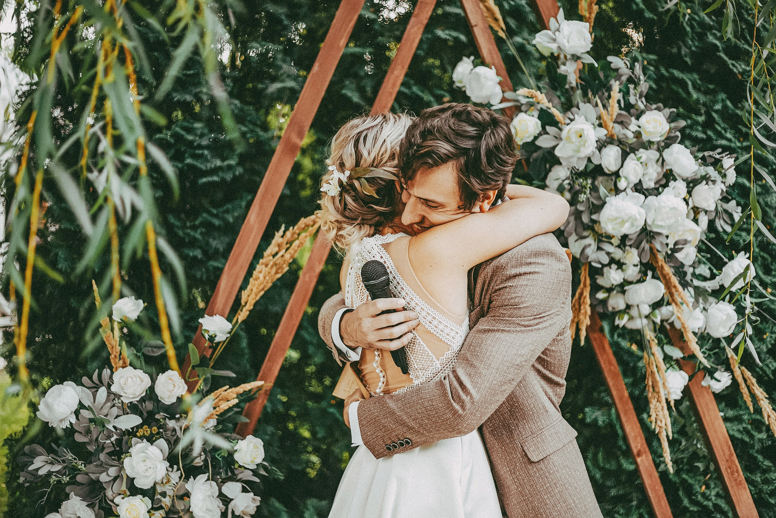 Свадебная фотосессия в парк-отеле. Фотограф в городе Самара Александр Гераськин