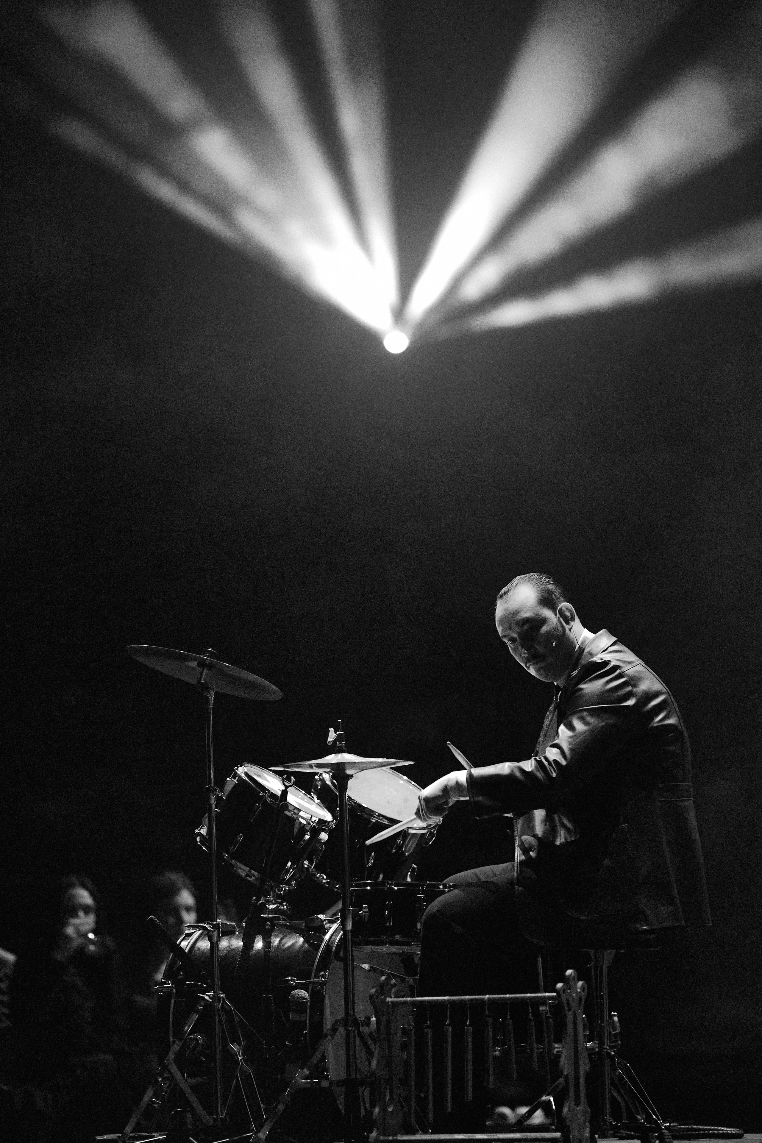 Чайка — черно-белое. Фотограф Юлия Маринина